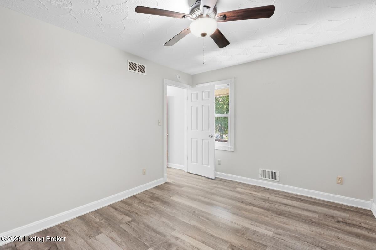4730 Ky-52 Property Photo 10