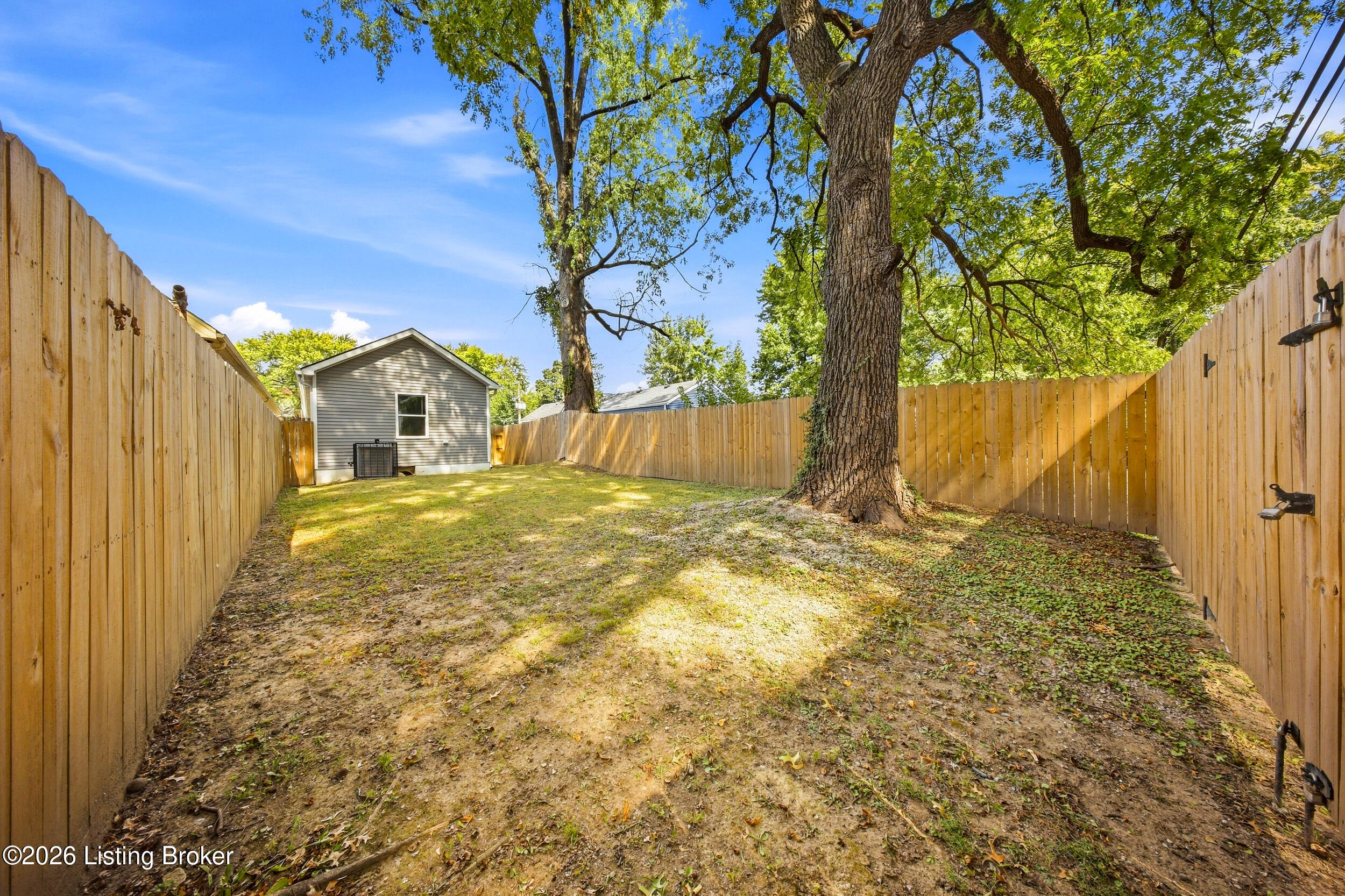 2012 Standard Ave Property Photo 40