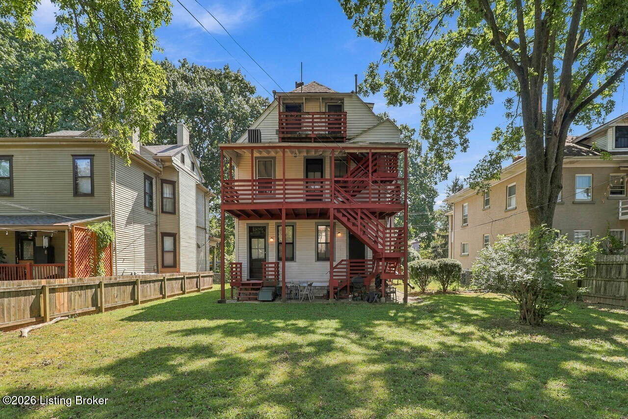 2063 Sherwood Ave Property Photo 54