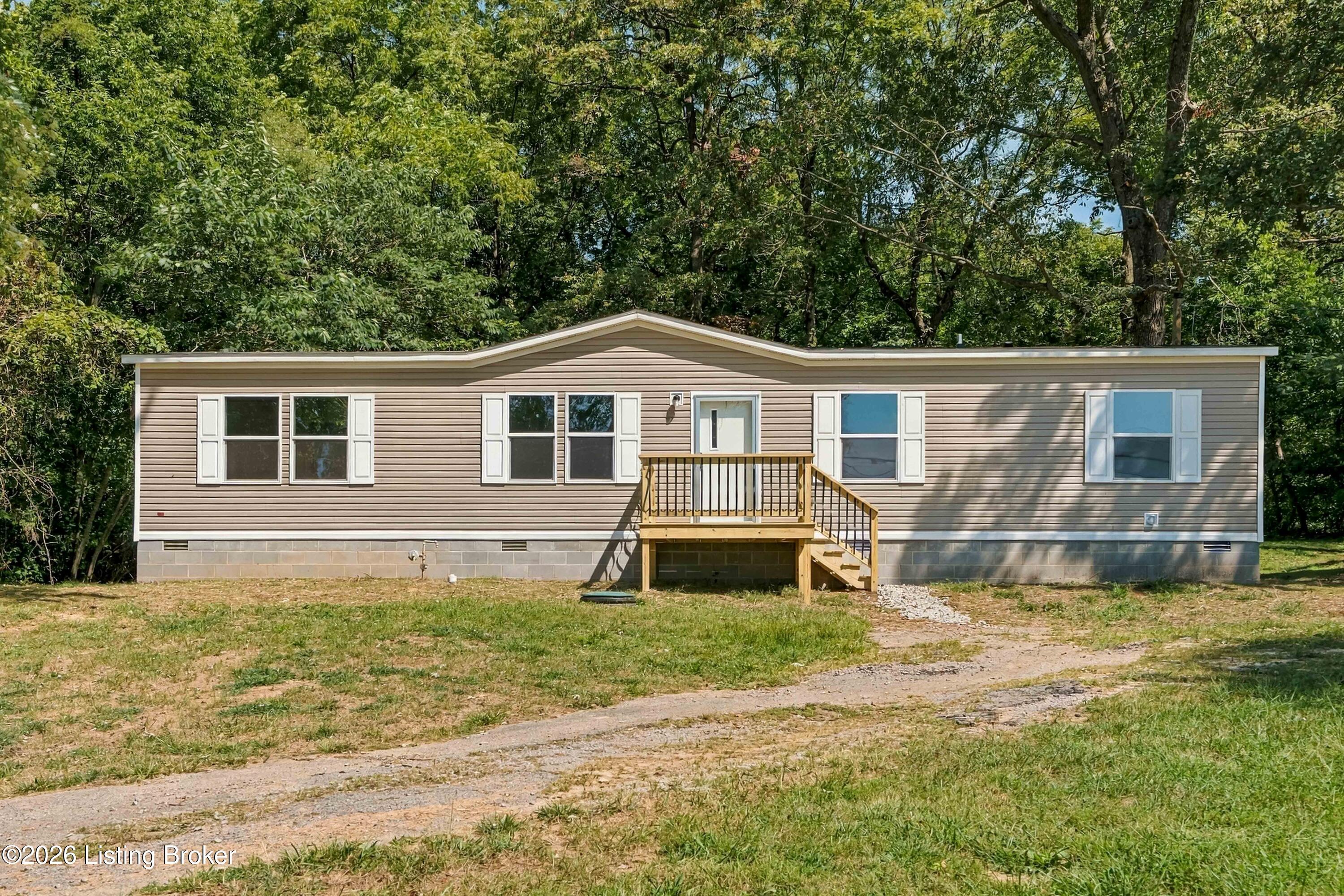 8686 Brandenburg Rd Property Photo 2