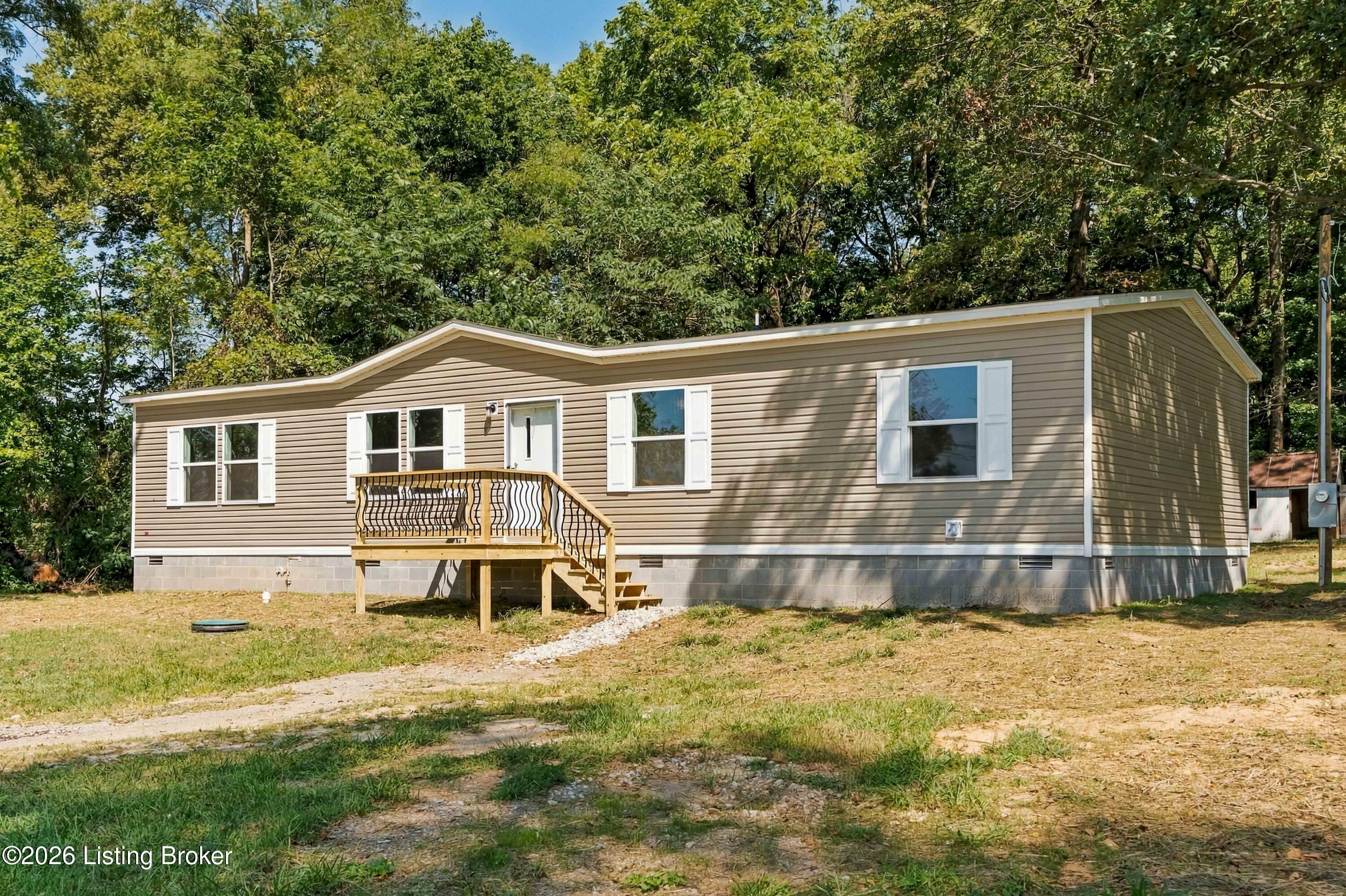8686 Brandenburg Rd Property Photo 4