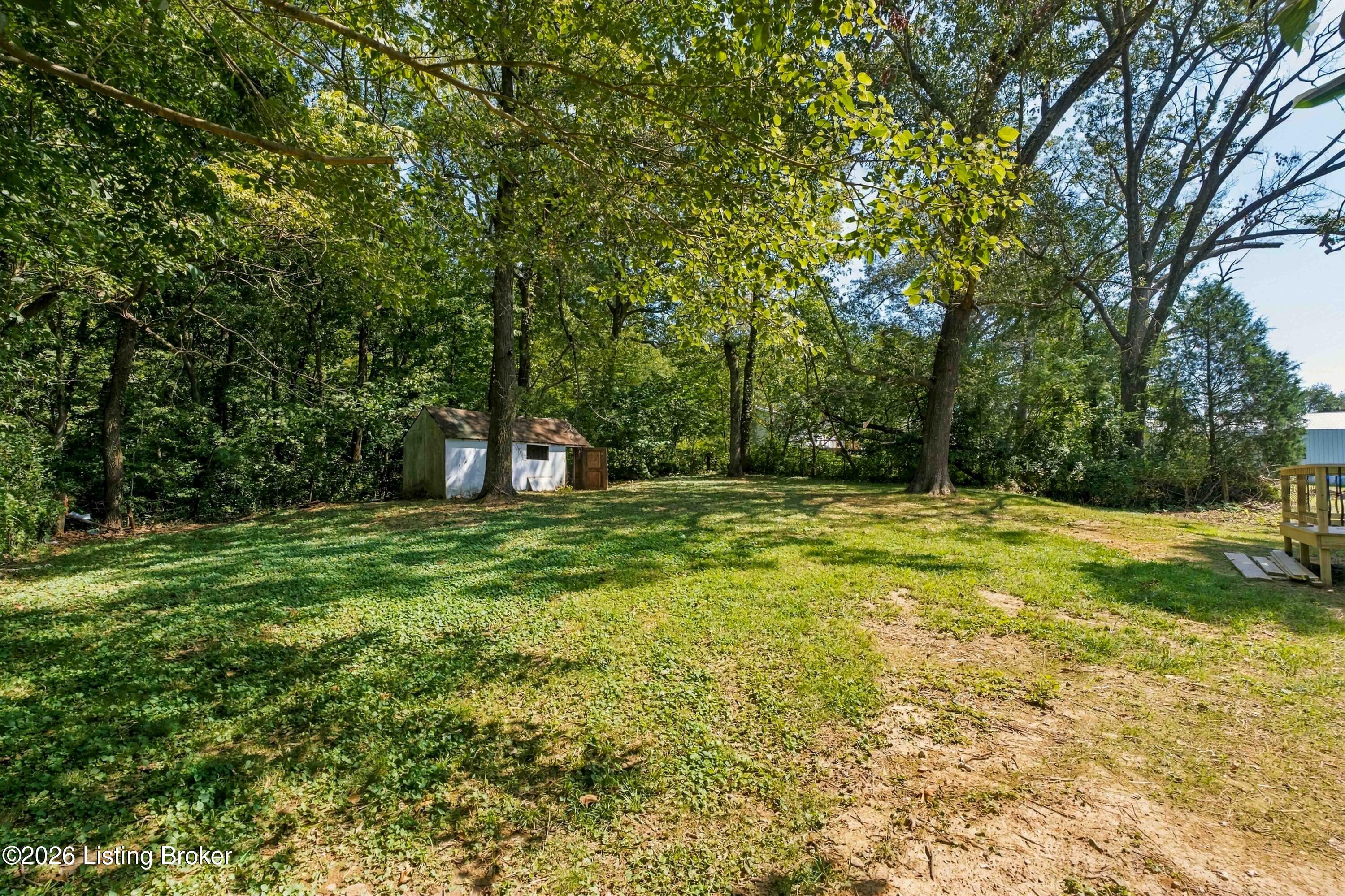 8686 Brandenburg Rd Property Photo 7