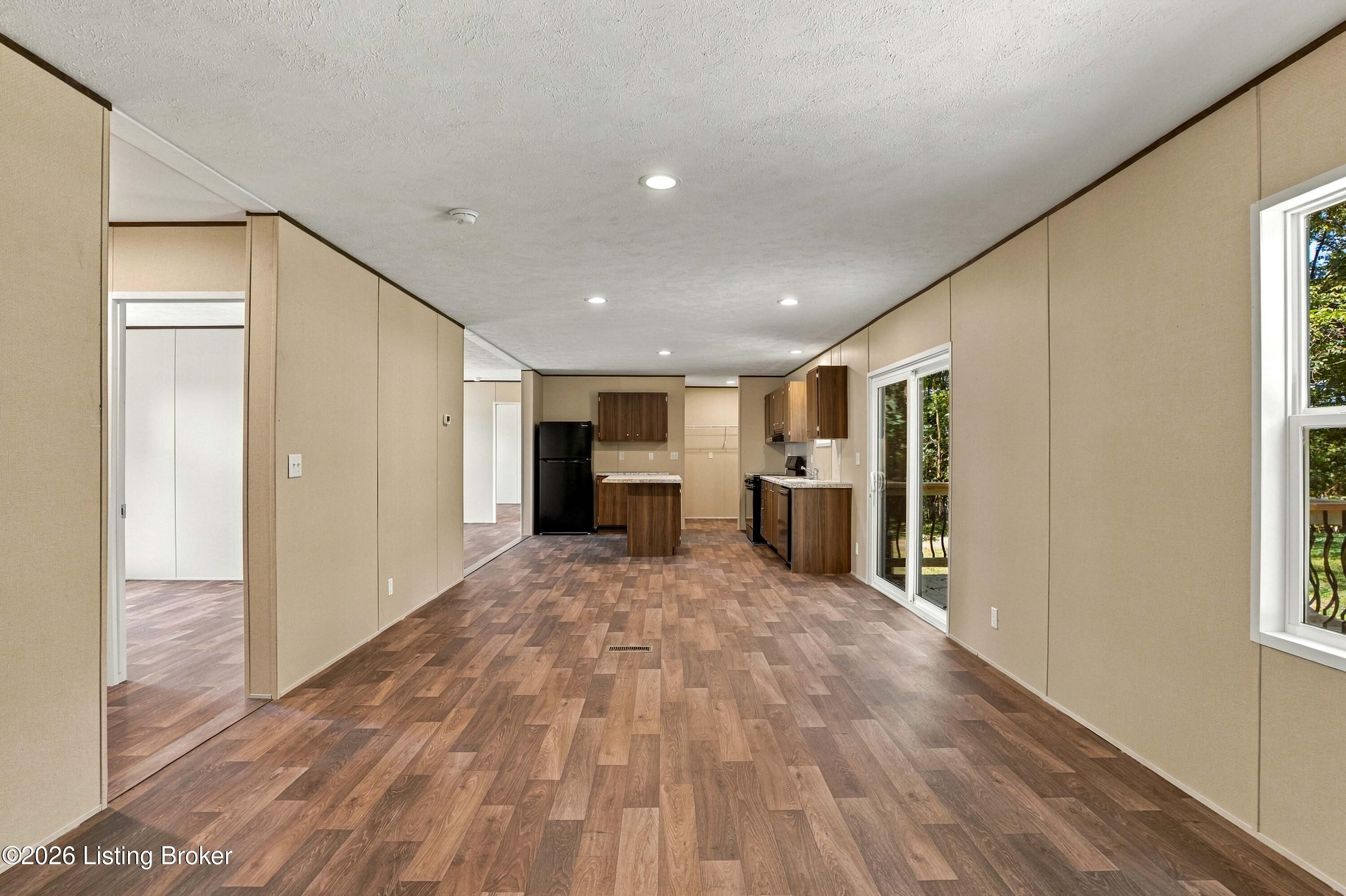 8686 Brandenburg Rd Property Photo 17