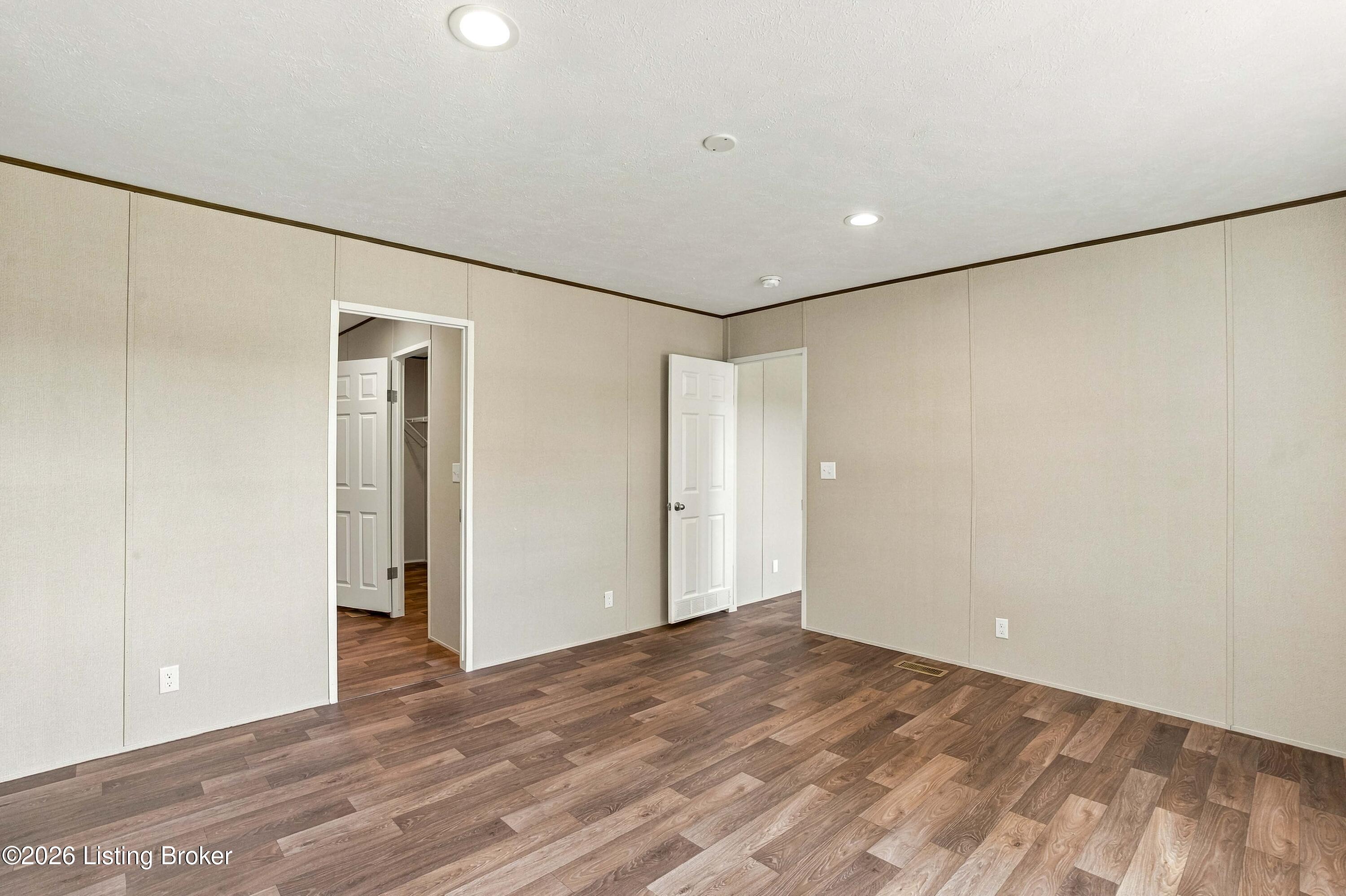 8686 Brandenburg Rd Property Photo 32