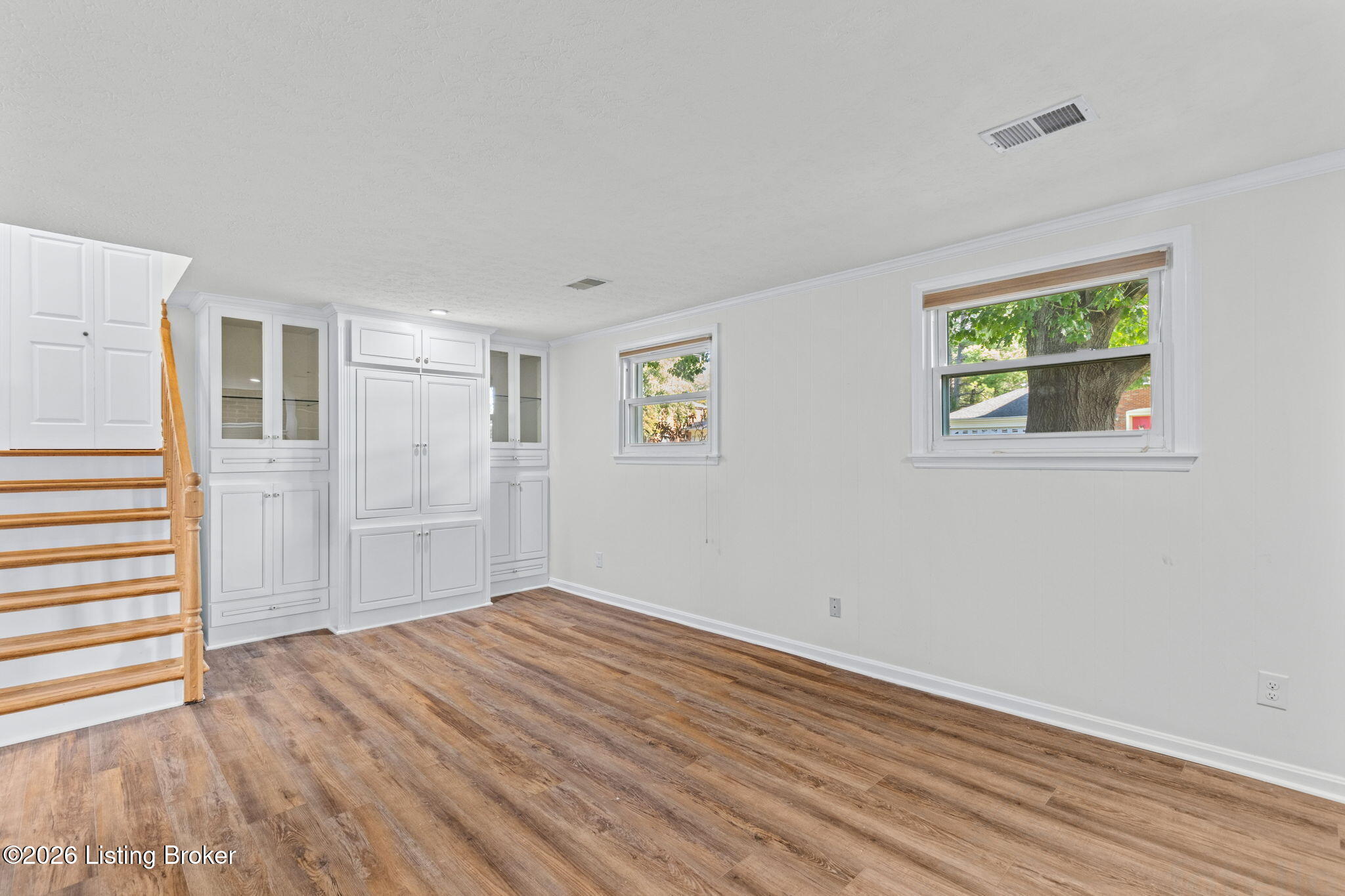 808 Foxwood Ave Property Photo 46