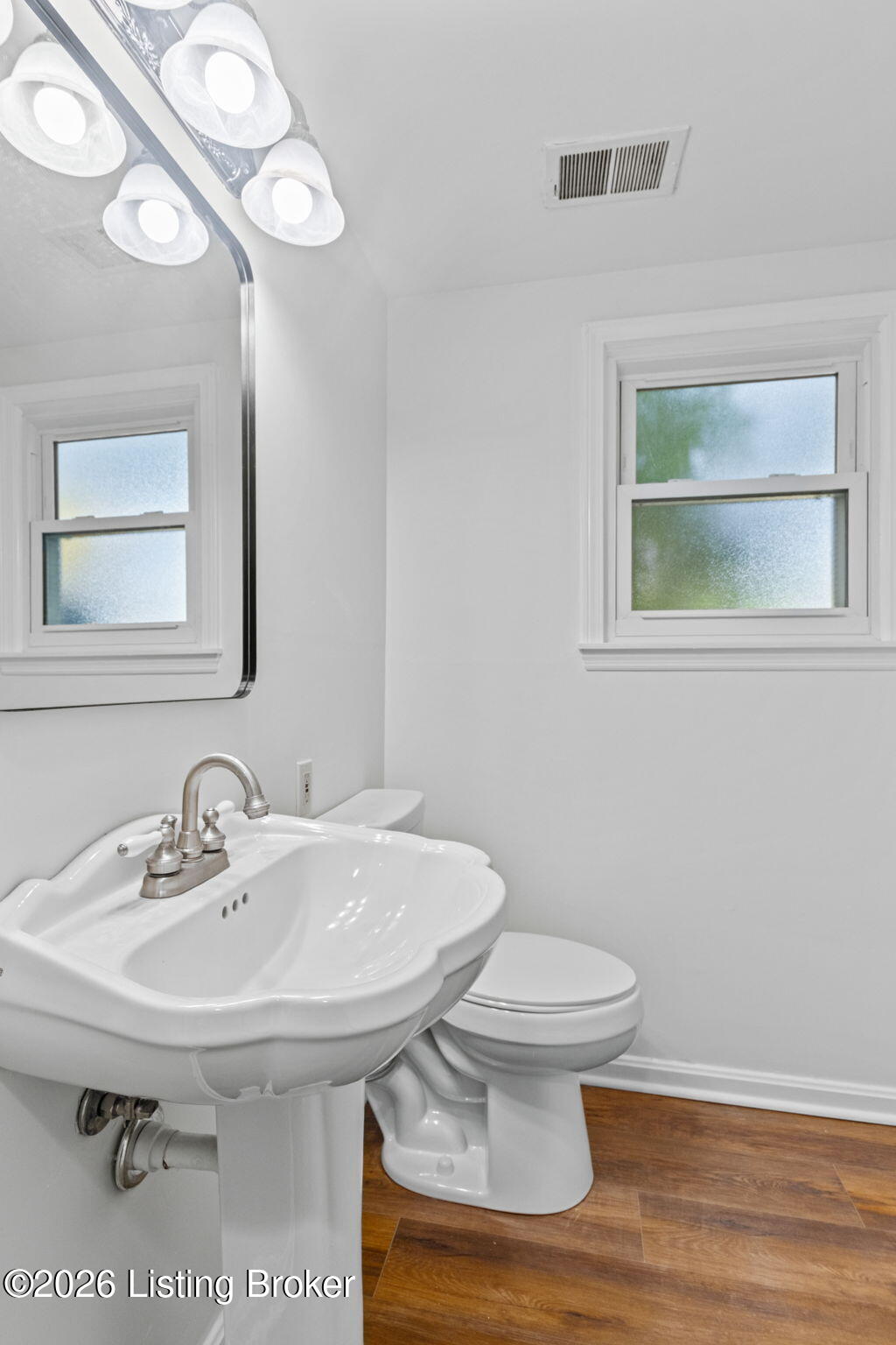 808 Foxwood Ave Property Photo 51
