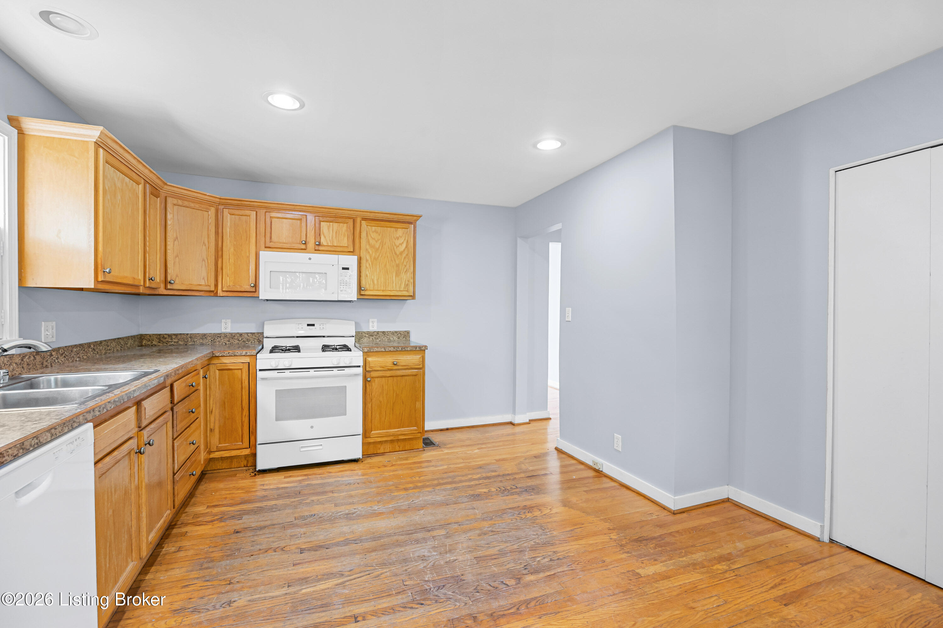 1311 Ellison Ave Property Photo 9