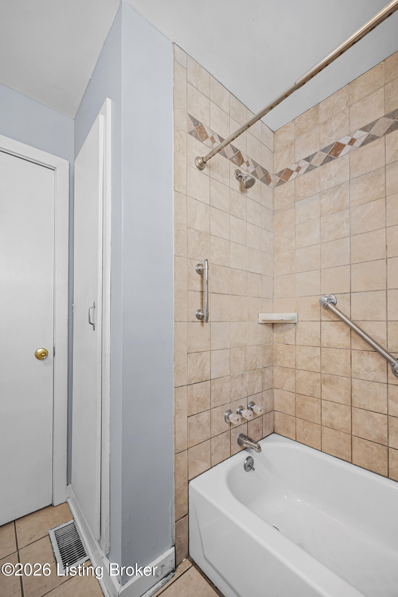 1311 Ellison Ave Property Photo 16