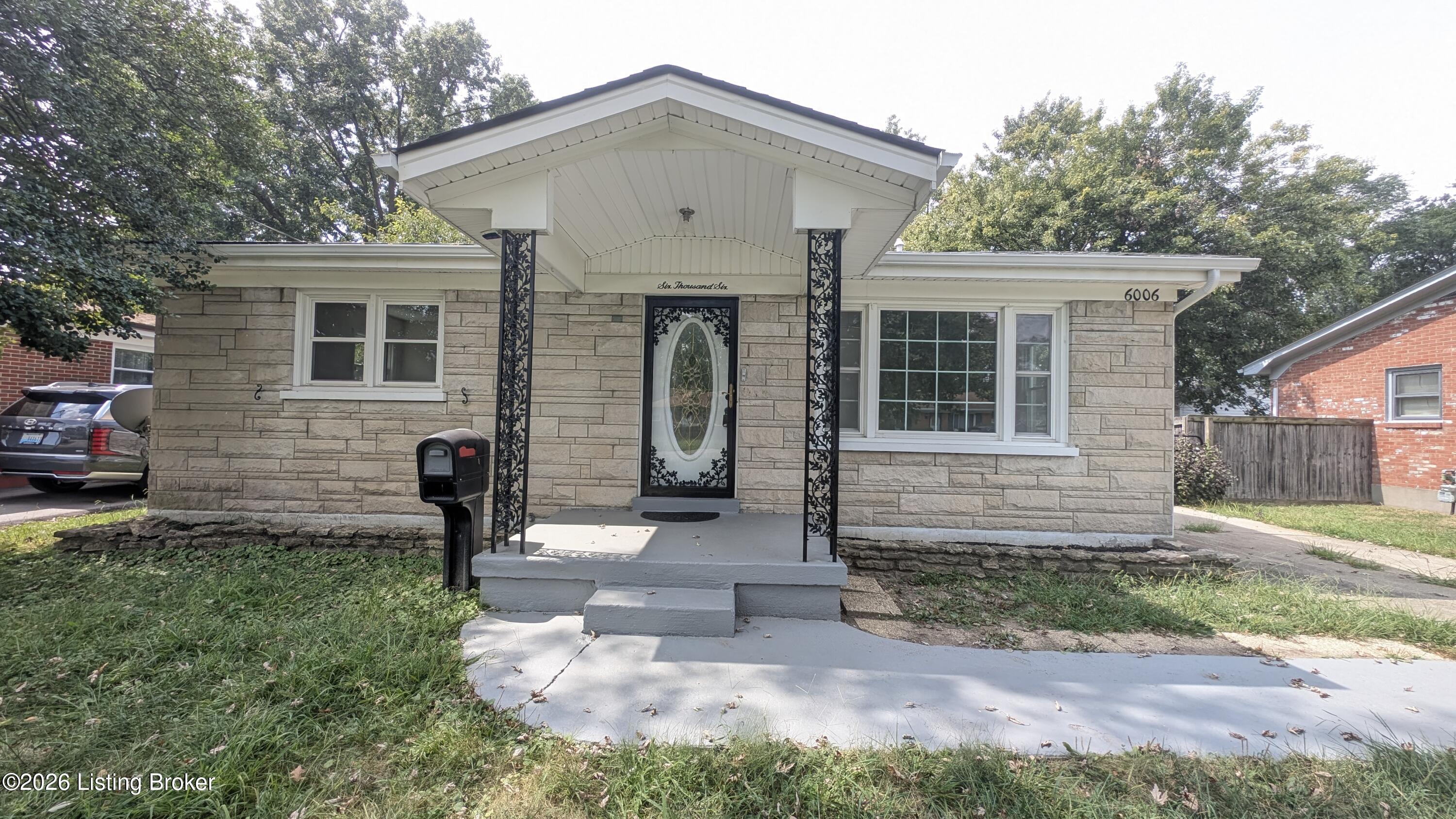6006 Catheen Way Property Photo 1