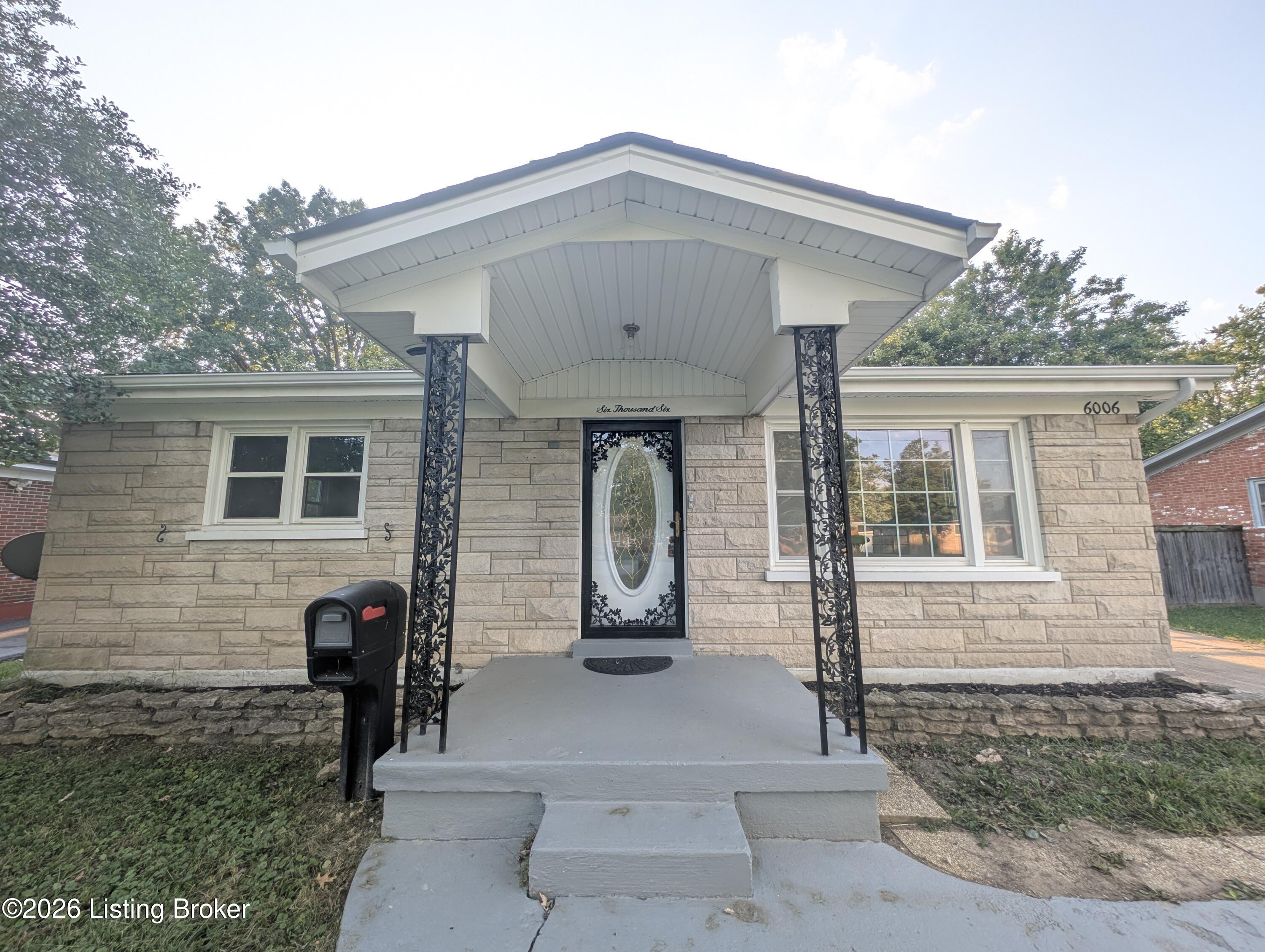 6006 Catheen Way Property Photo 3