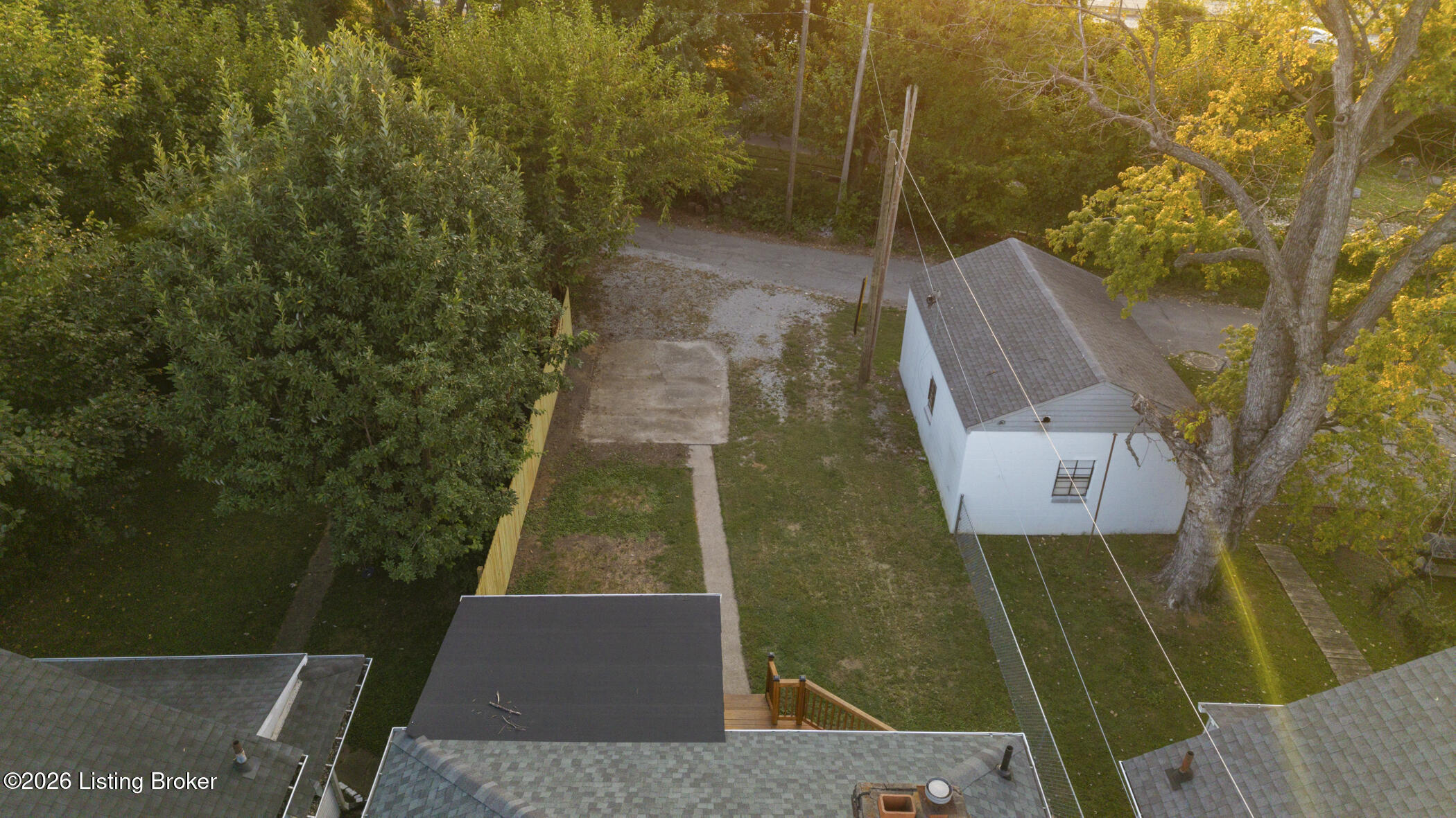 1700 S Preston St Property Photo 4
