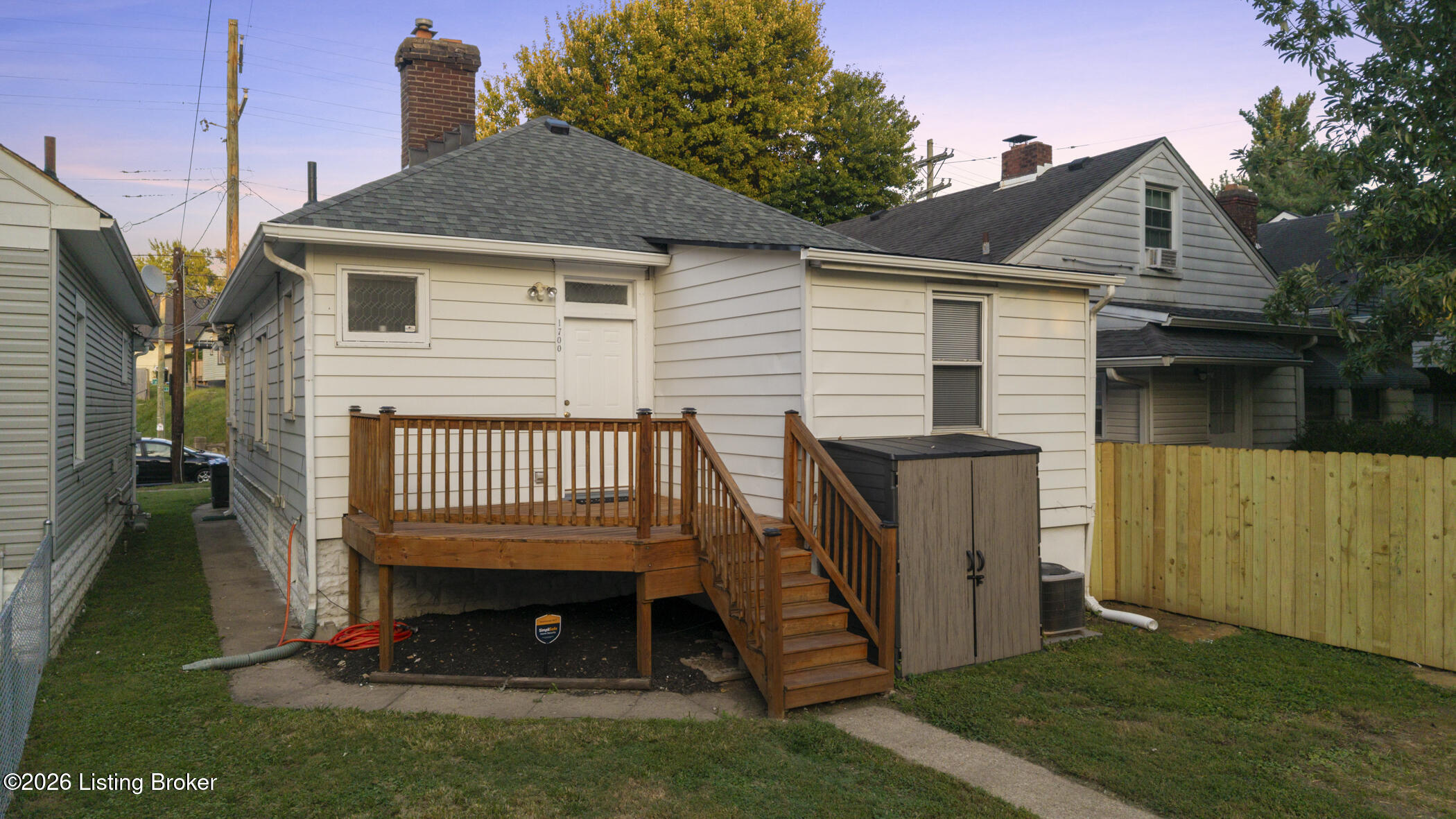1700 S Preston St Property Photo 5