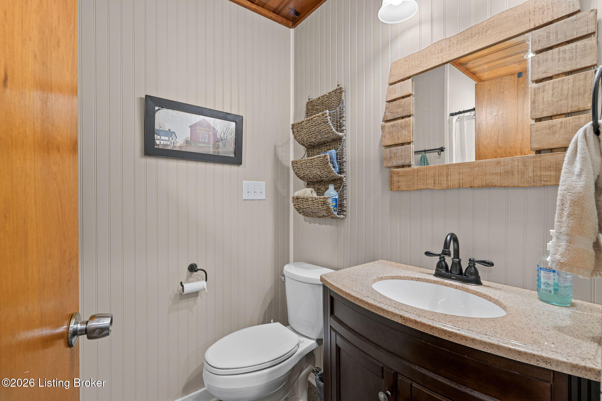 424 N Lakeside Ln Property Photo 27