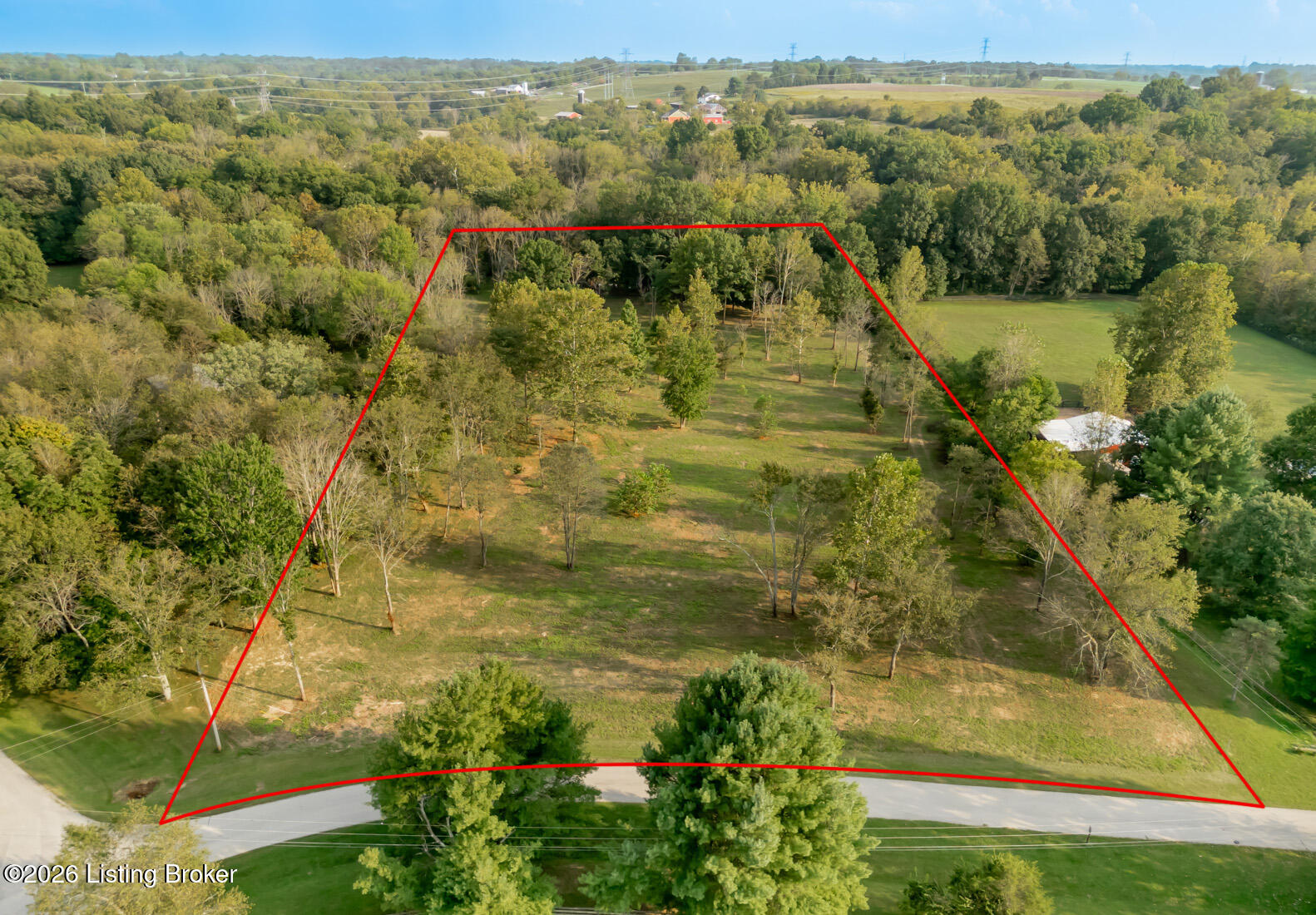 3809 Hambletonian Rd Property Photo 4