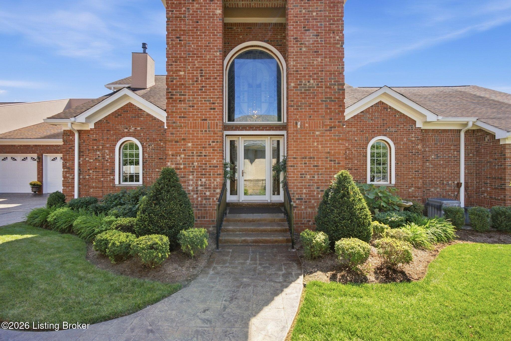 2615 Alia Cir