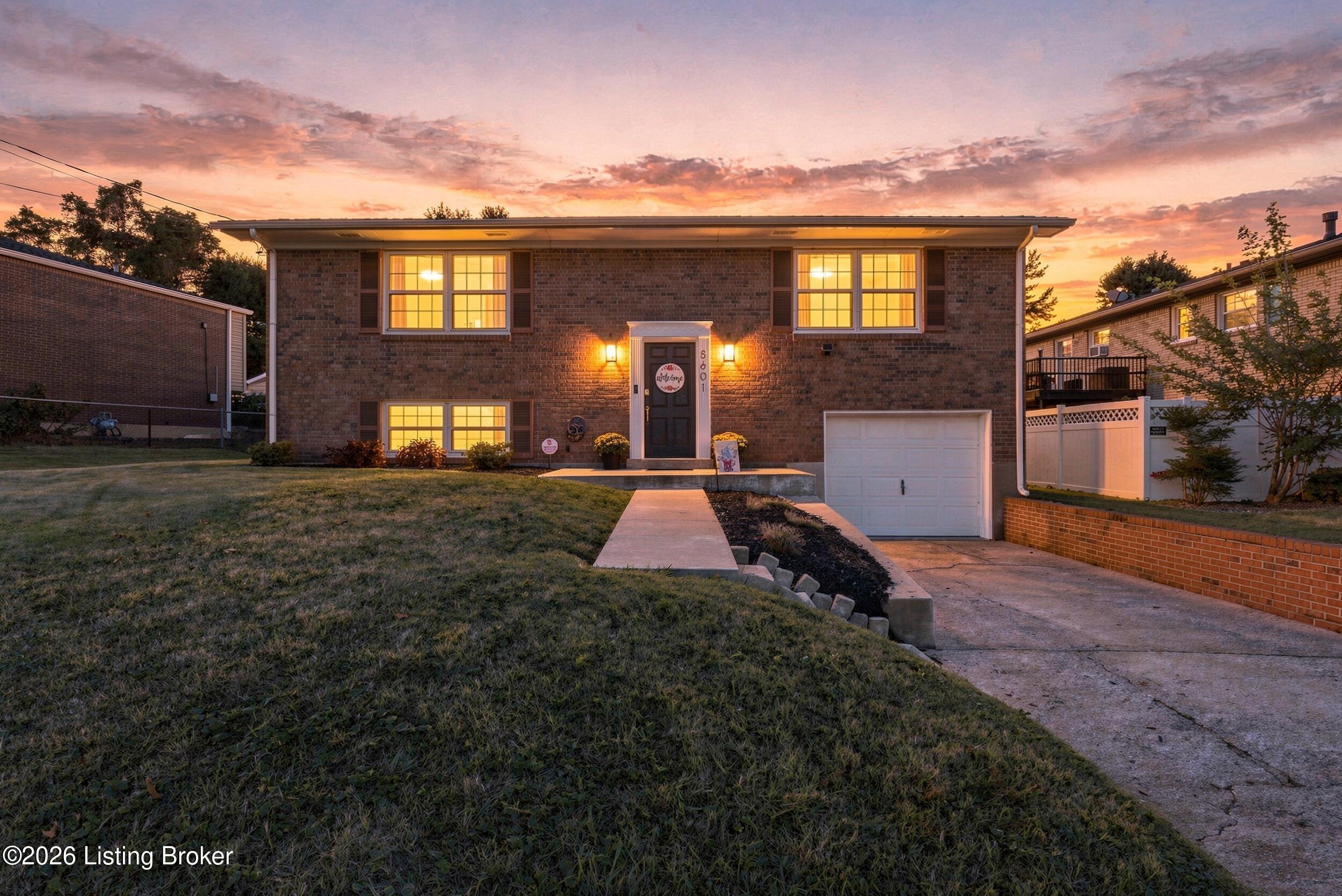 8601 Gainsborough Dr Property Photo 1