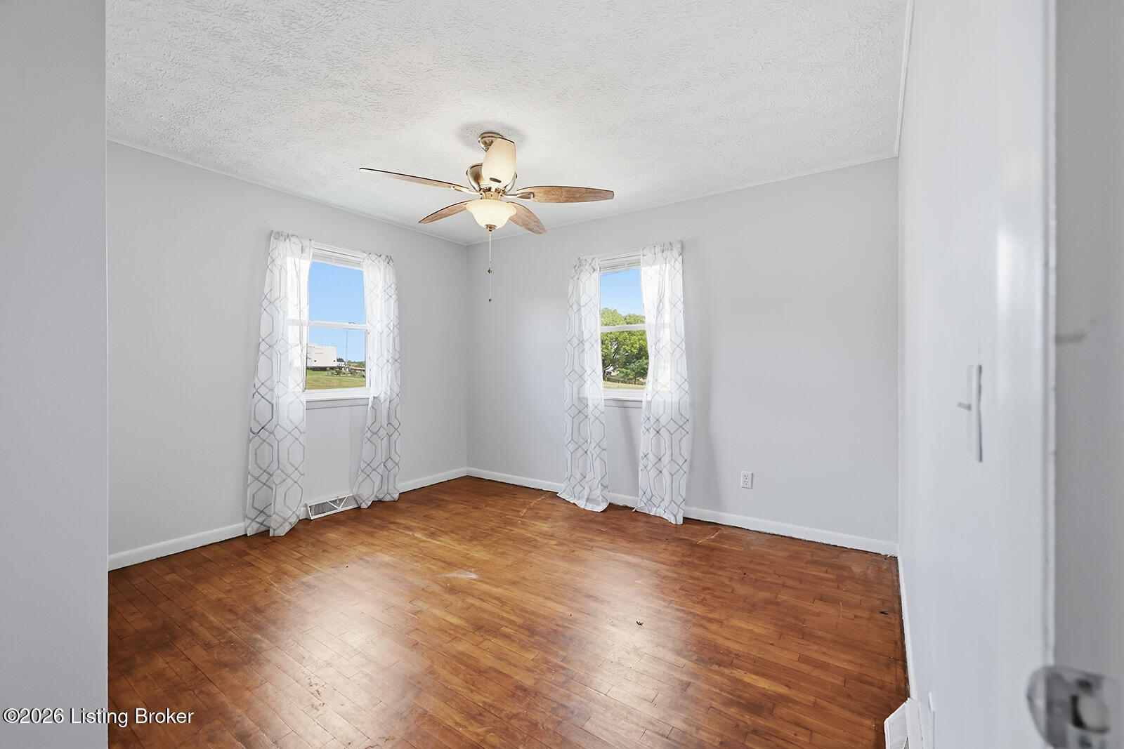 309 High St Property Photo 16
