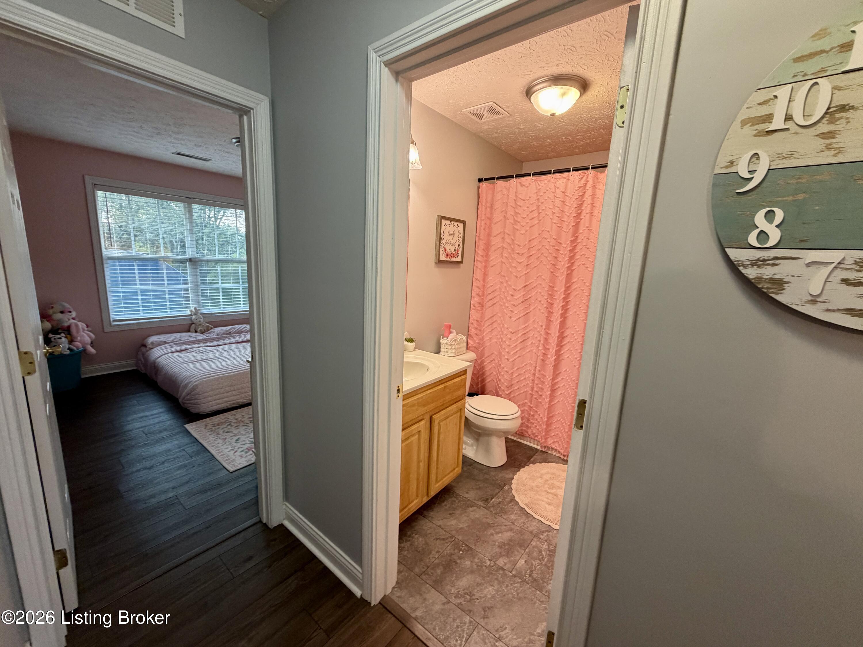 119 Tulip Dr Property Photo 23