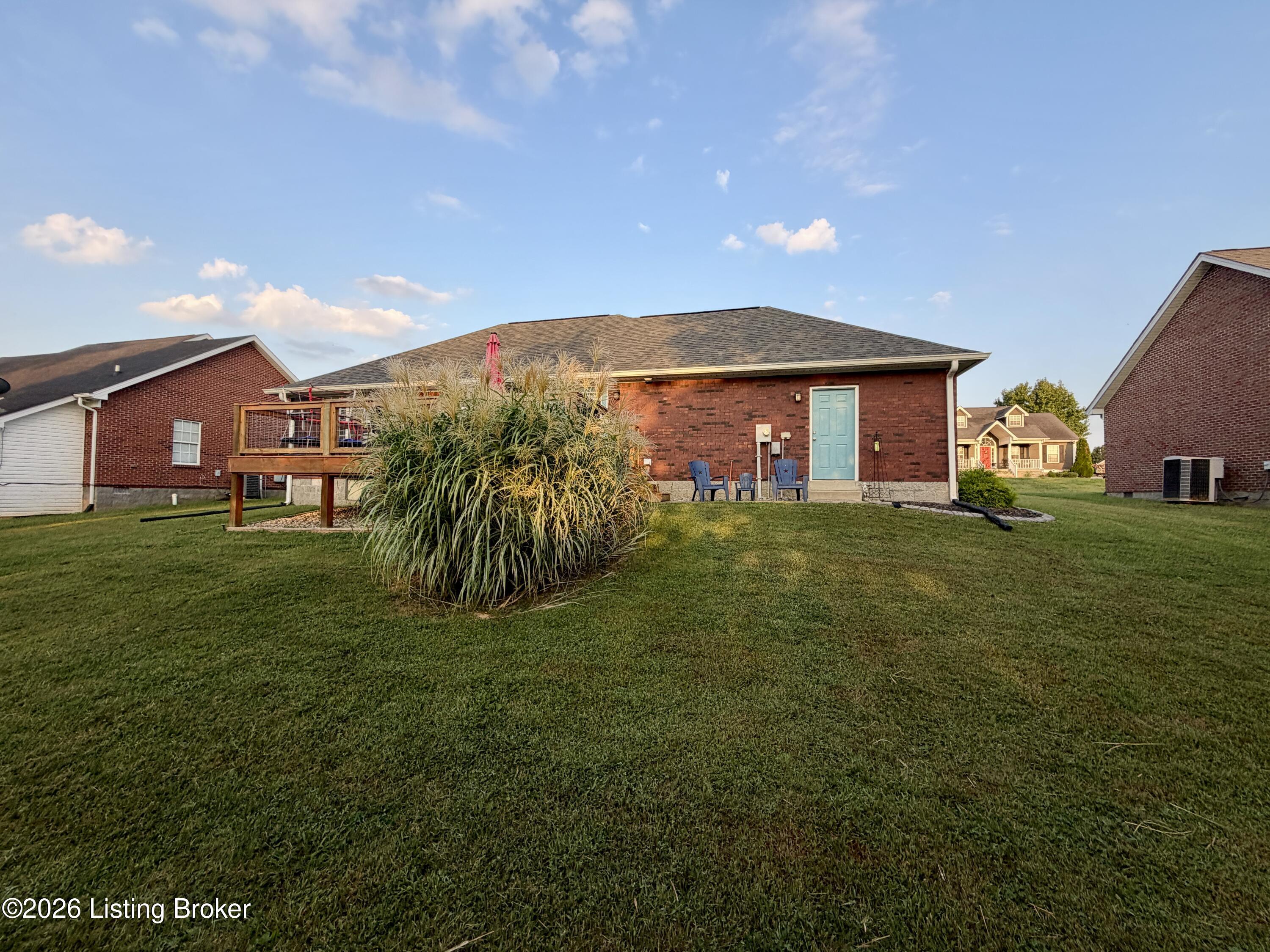 119 Tulip Dr Property Photo 39