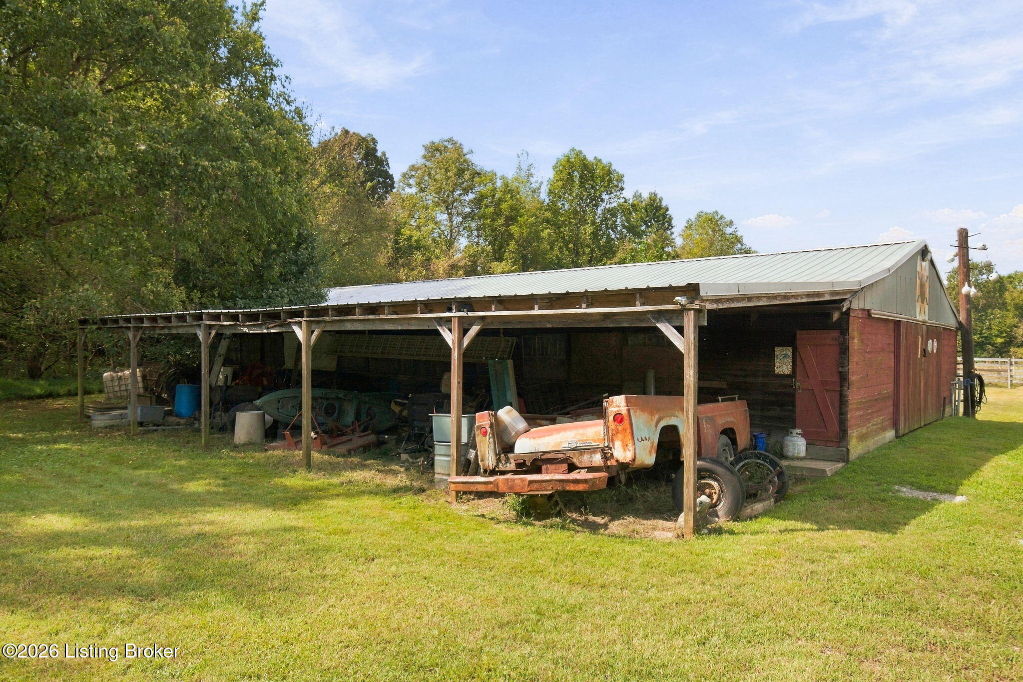 12402 Saw Mill Rd Property Photo 58