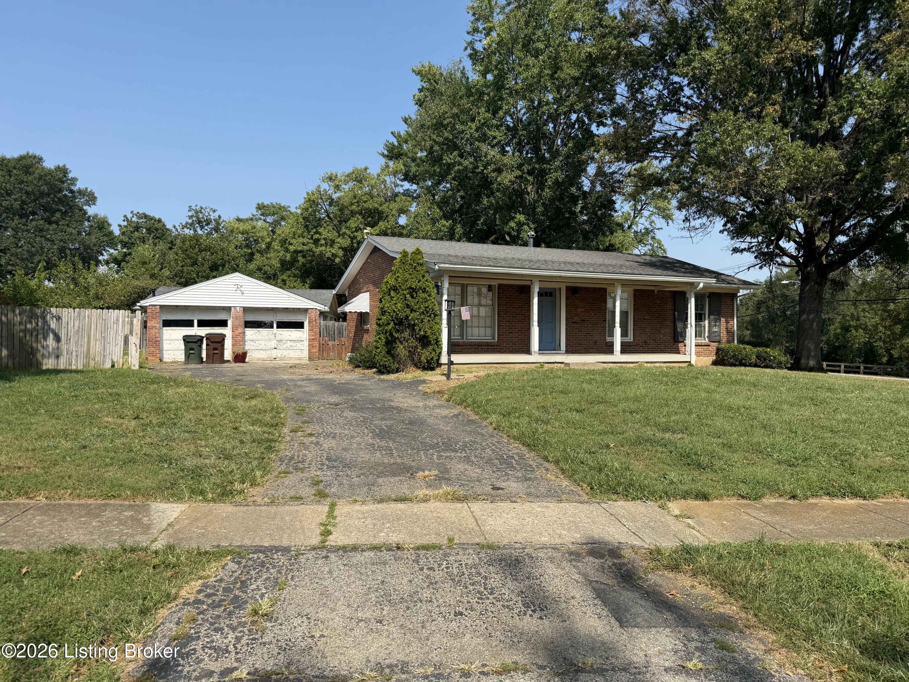 10326 Gina Dr Property Photo 1