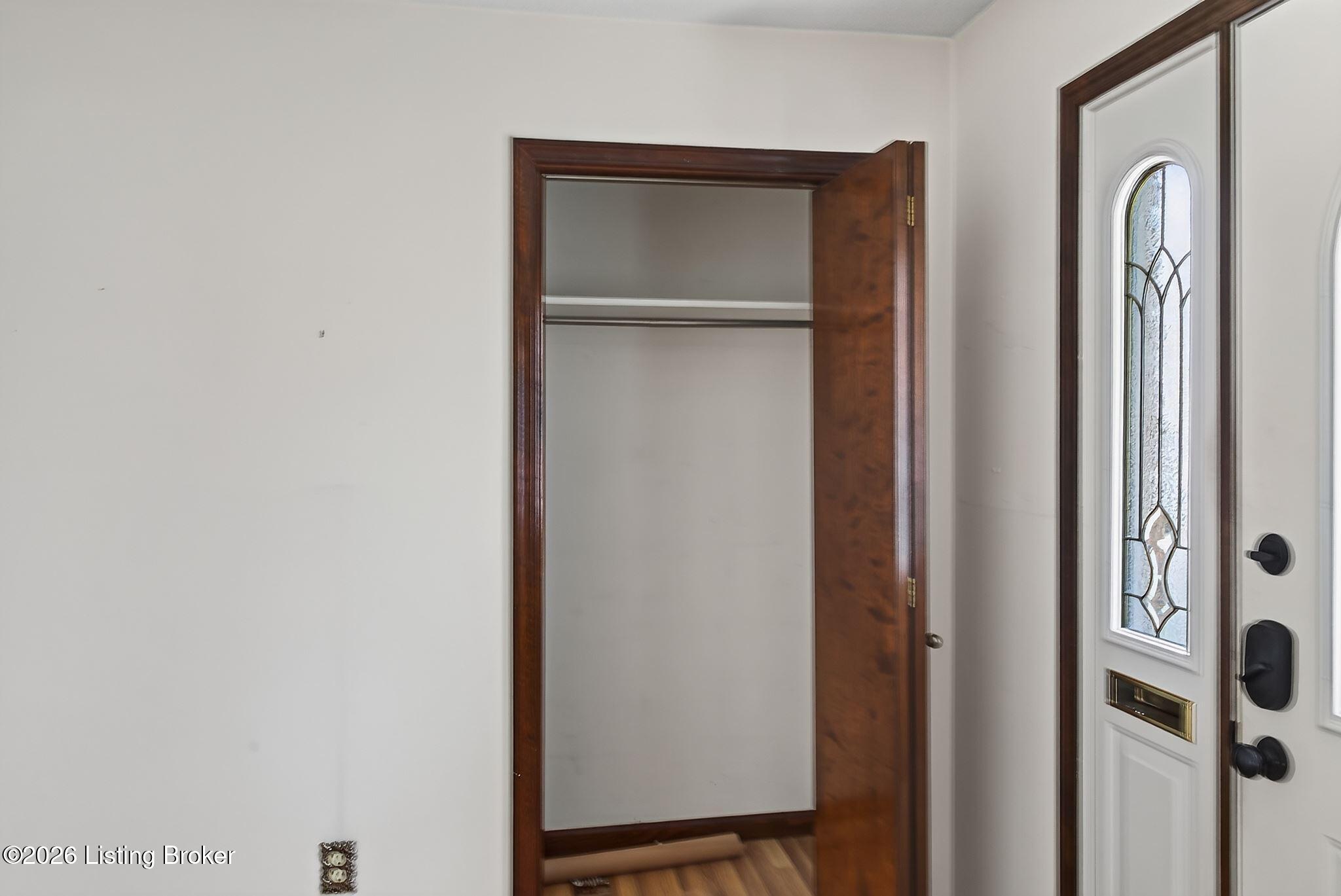 410 Mouser St Property Photo 7