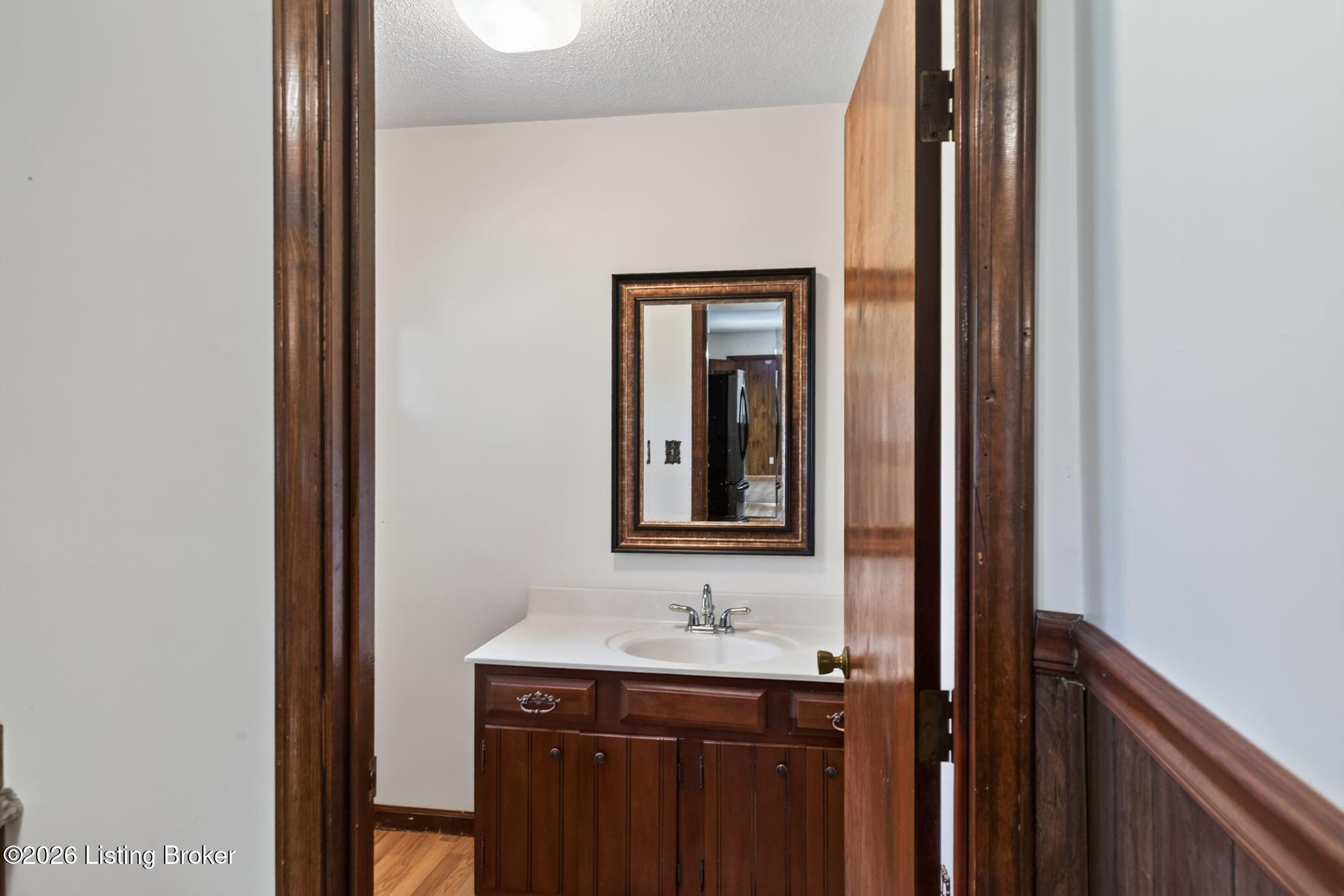 410 Mouser St Property Photo 15