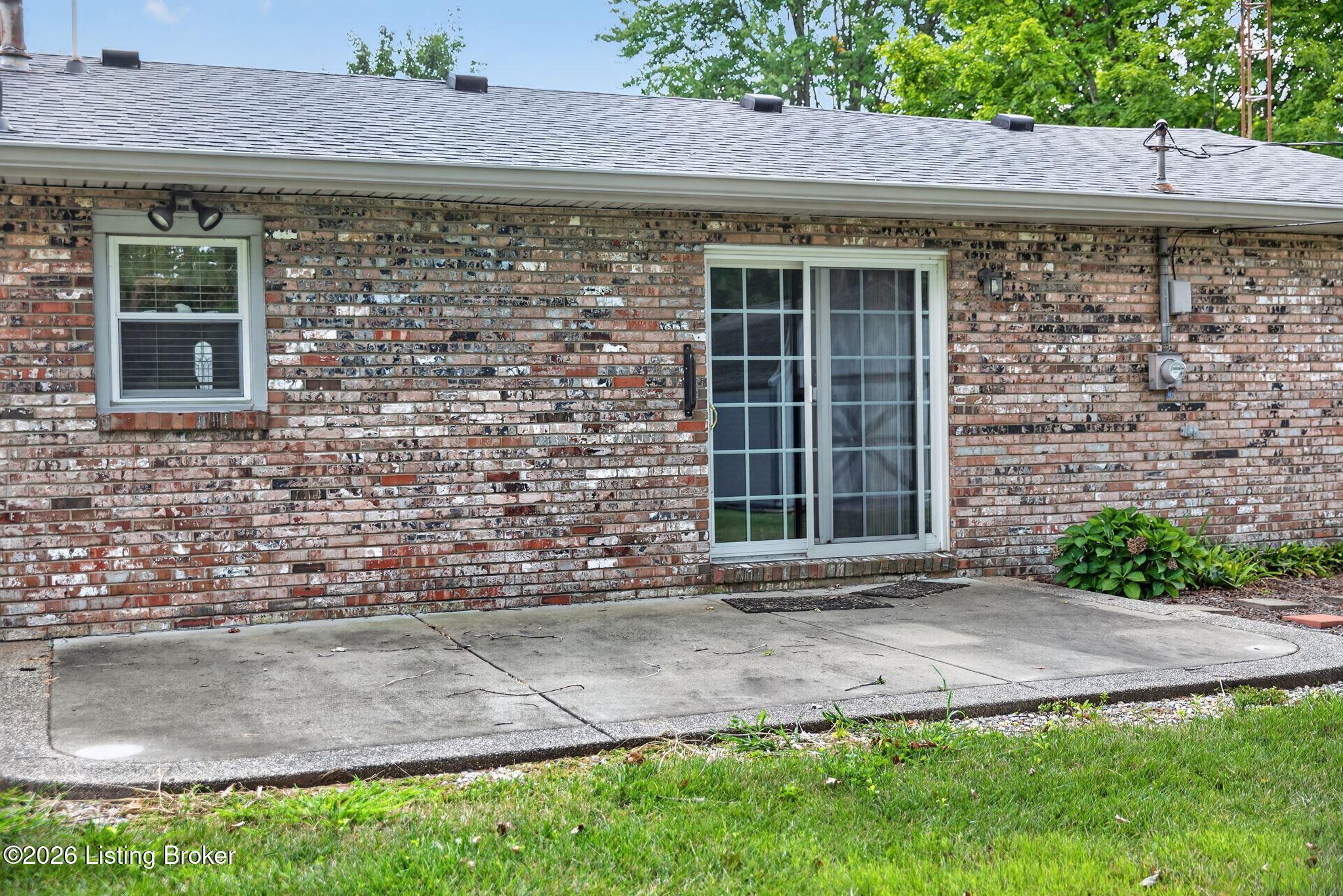 410 Mouser St Property Photo 41