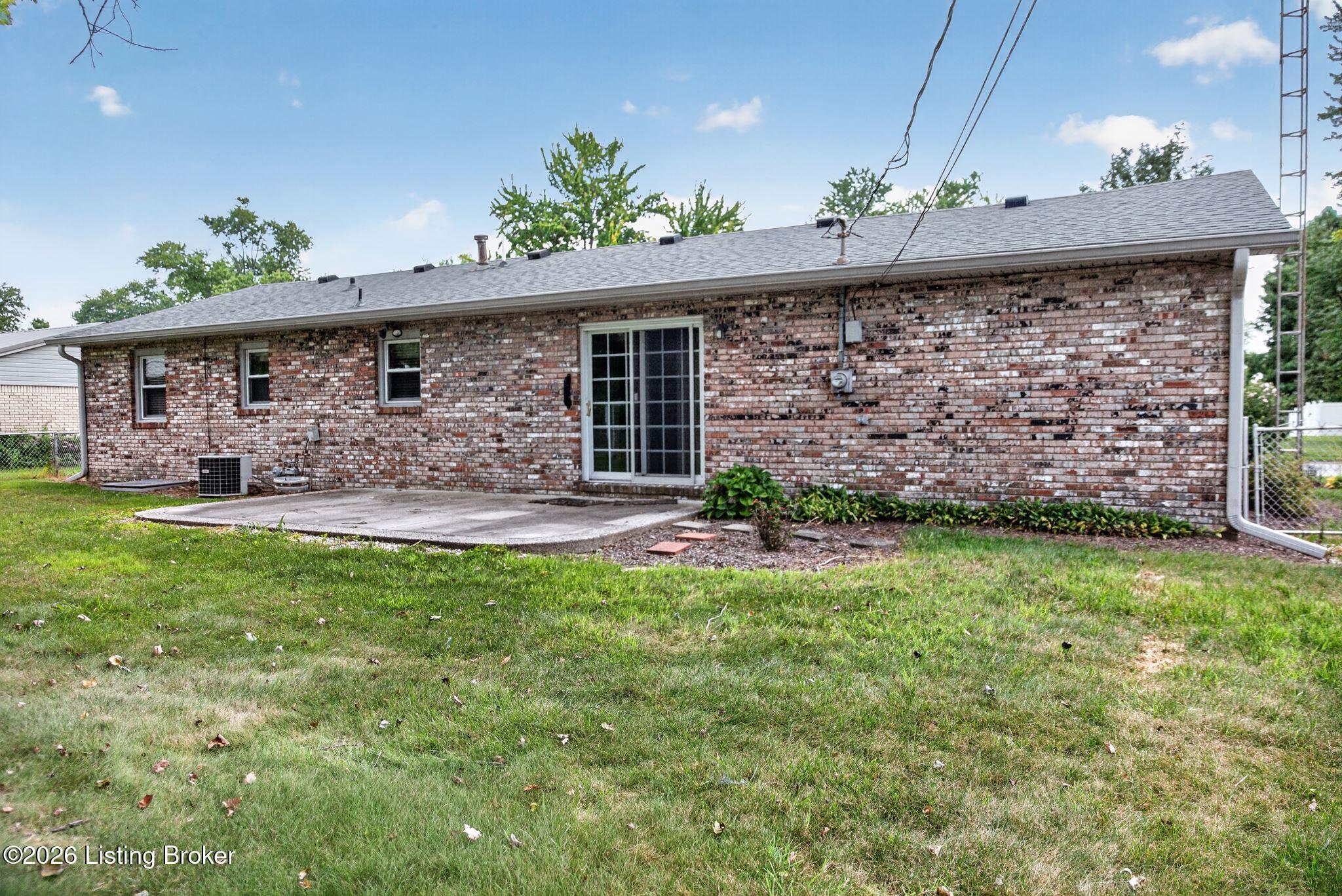 410 Mouser St Property Photo 42