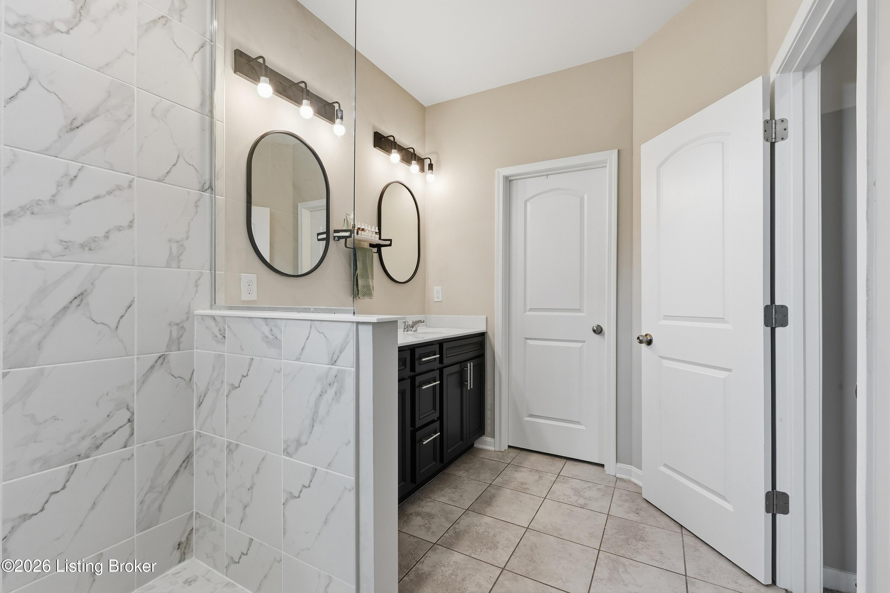 4003 Cobblestone Ln Property Photo 34