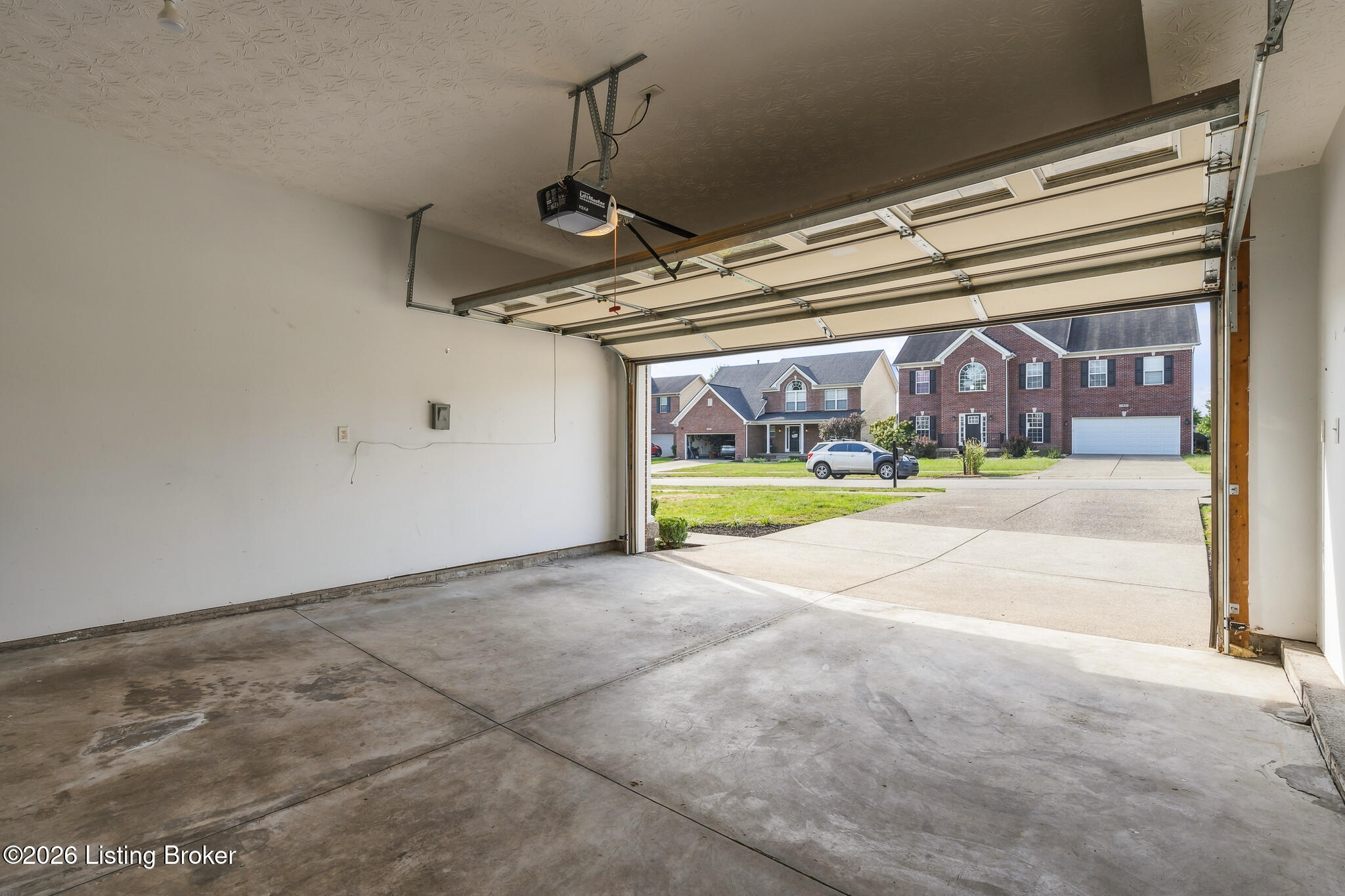 17834 Birch Bend Cir Property Photo 38