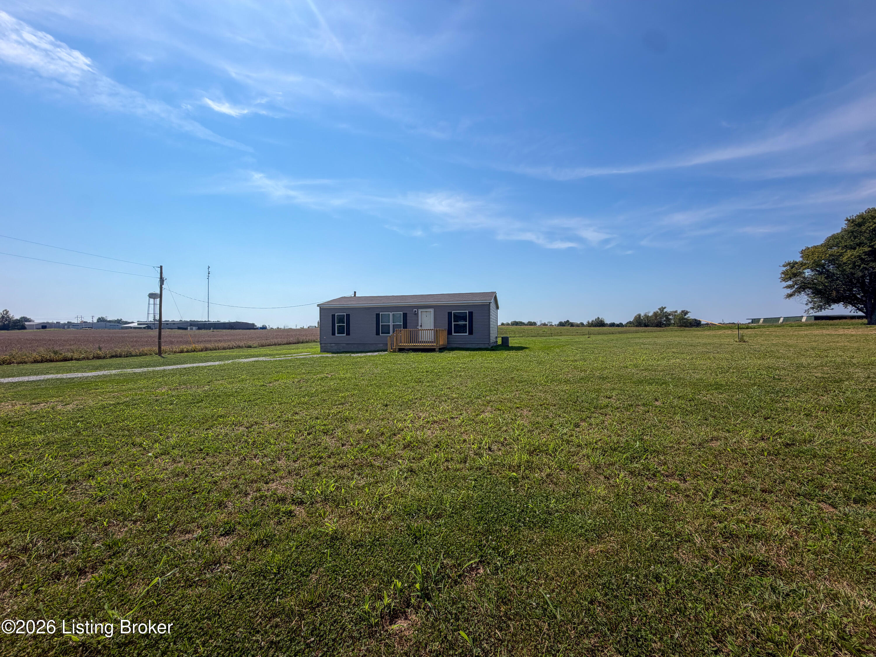 2059 Us-60 Property Photo 3