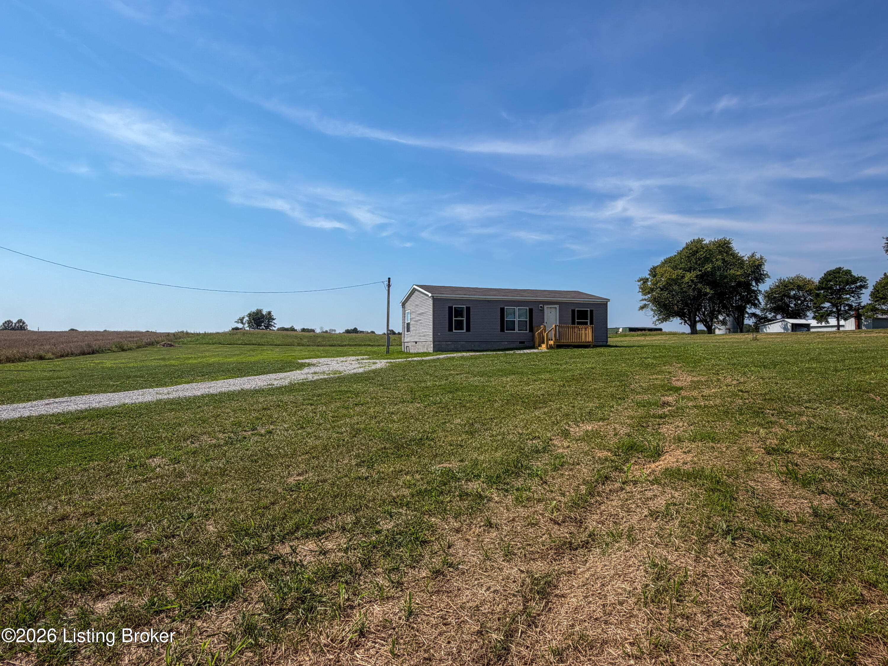 2059 Us-60 Property Photo 5