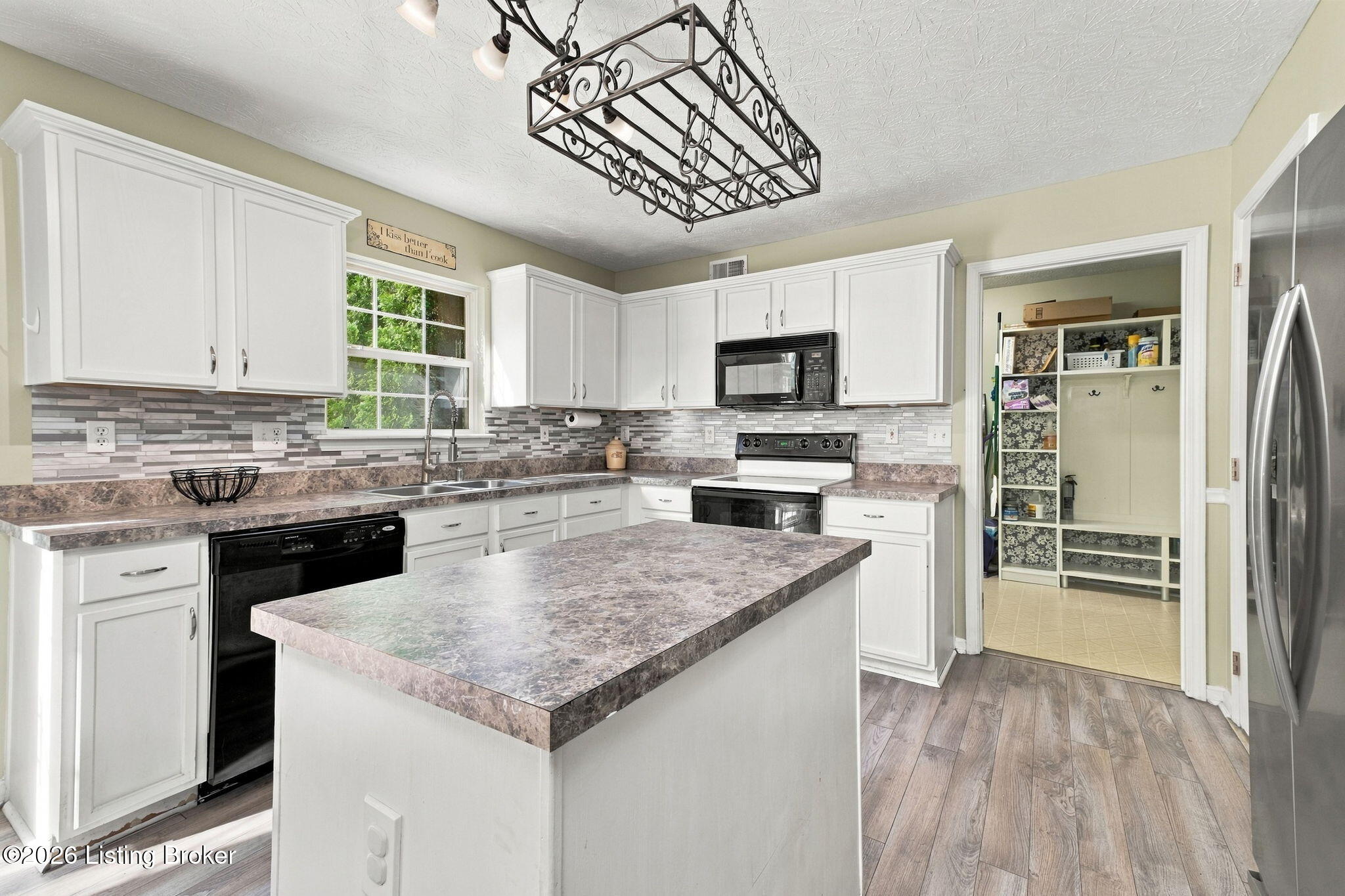 6708 Timberbend Dr Property Photo 21