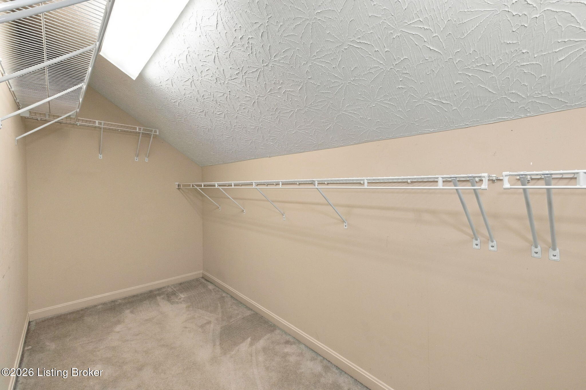 6708 Timberbend Dr Property Photo 32