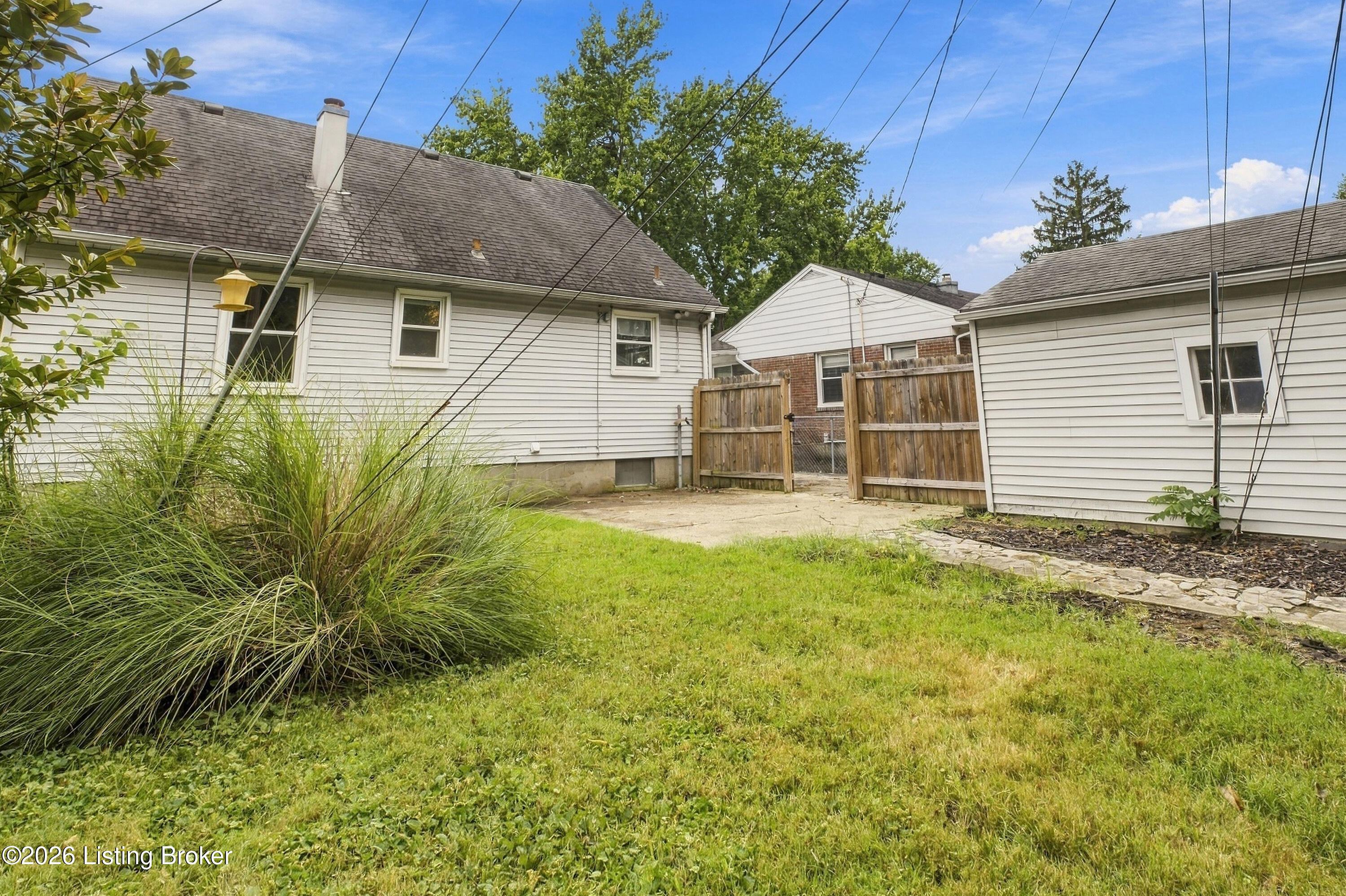 3543 Kings Hwy Property Photo 33