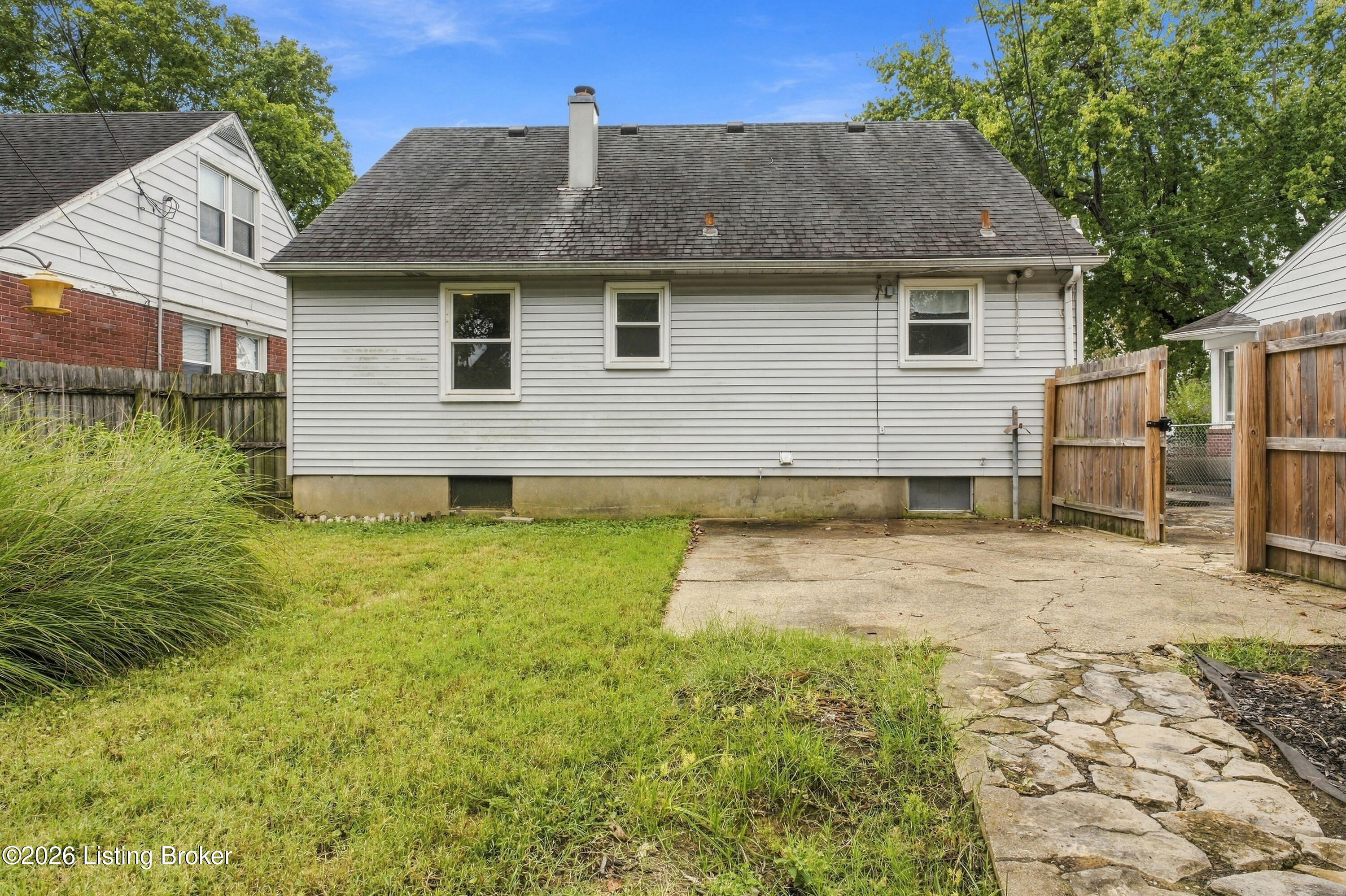 3543 Kings Hwy Property Photo 36