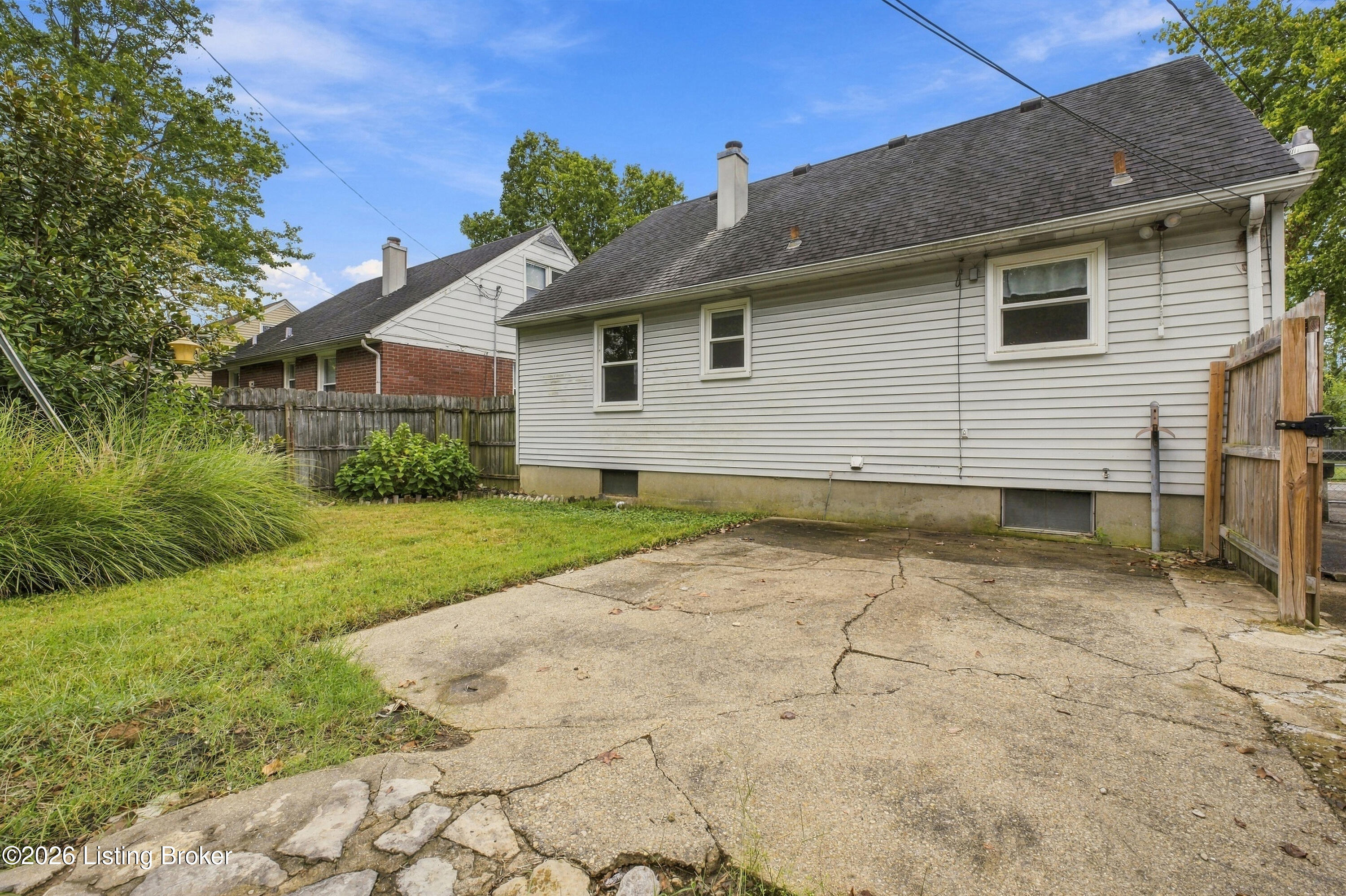 3543 Kings Hwy Property Photo 37