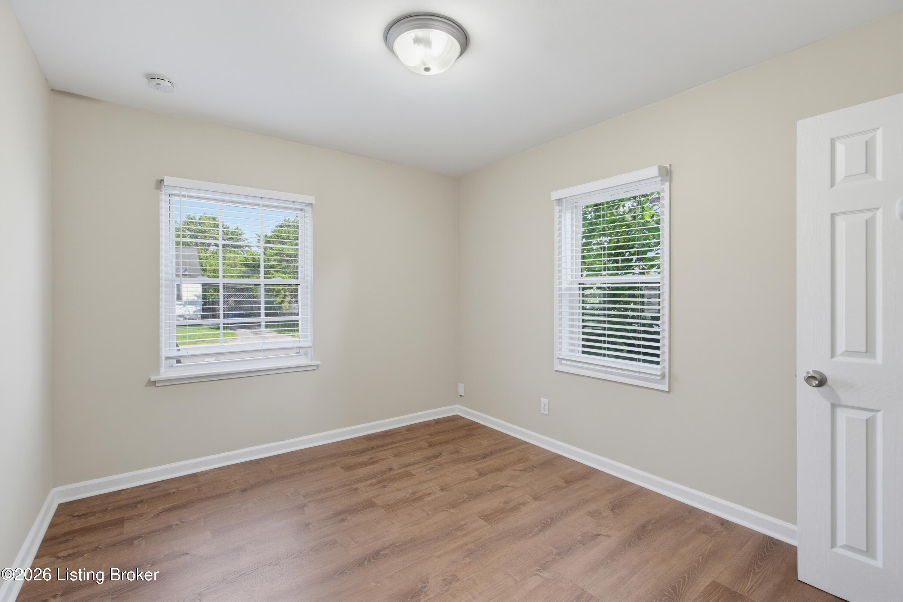 4015 Valley View Dr Property Photo 11