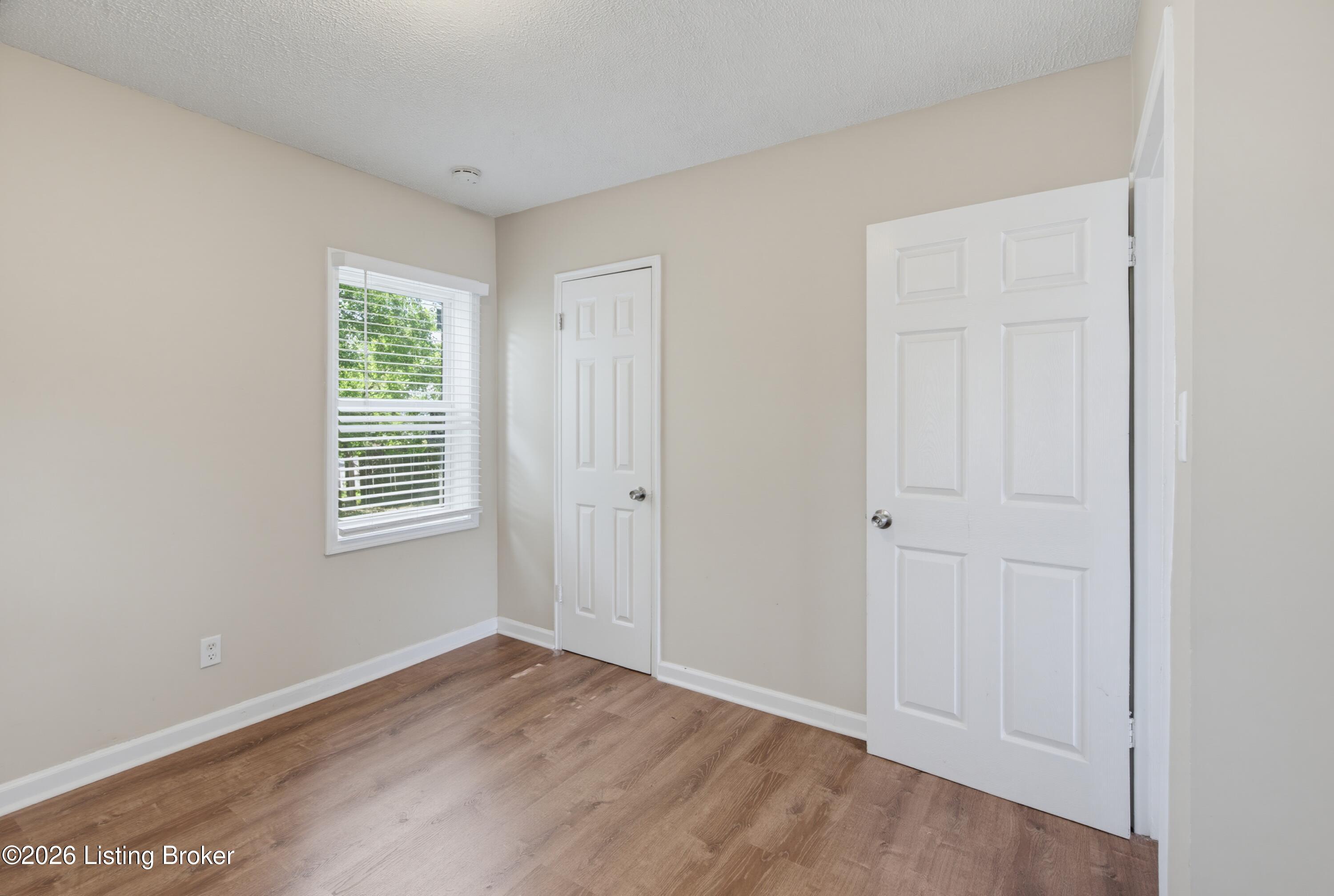 4015 Valley View Dr Property Photo 22