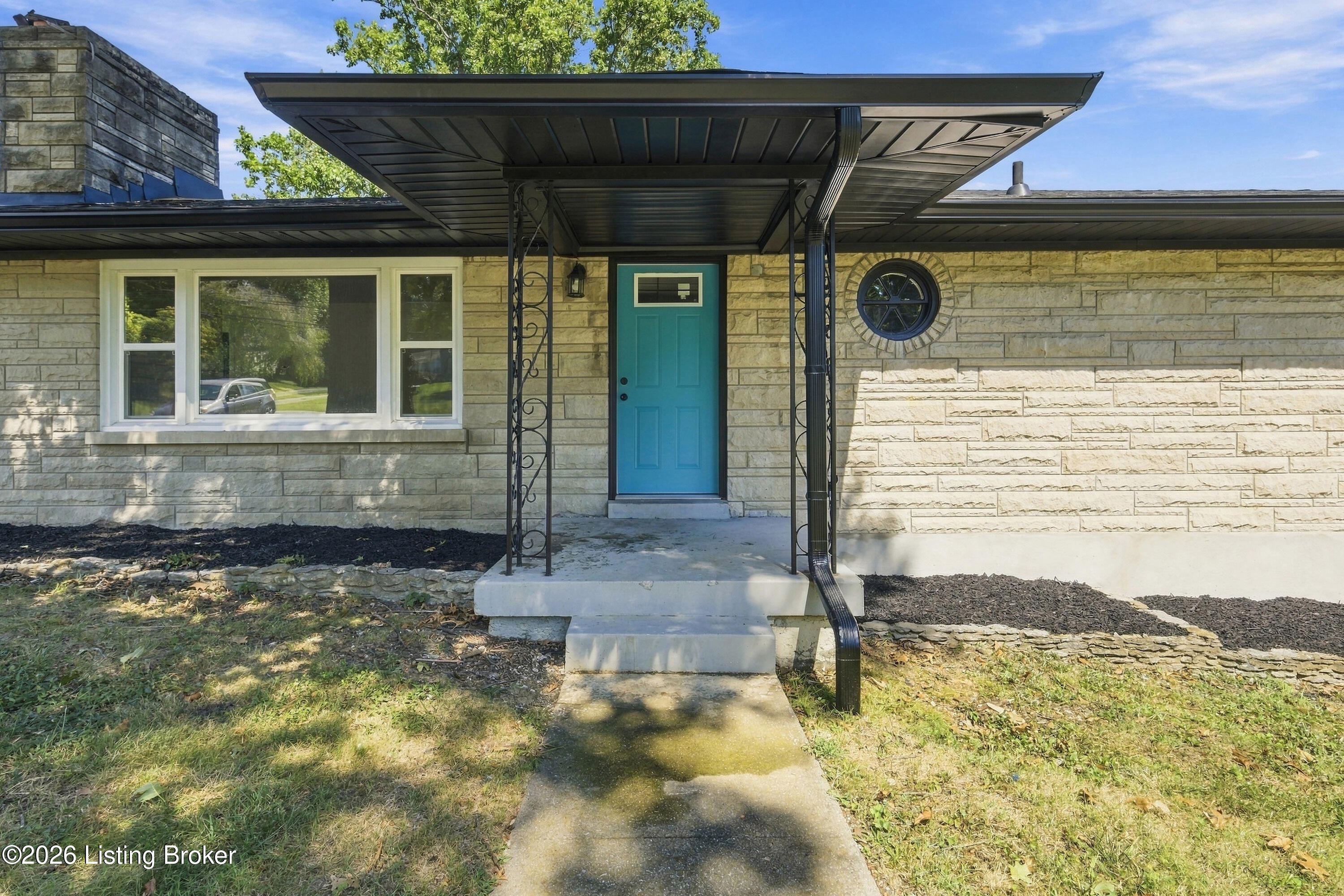 811 Gagel Ave Property Photo 2