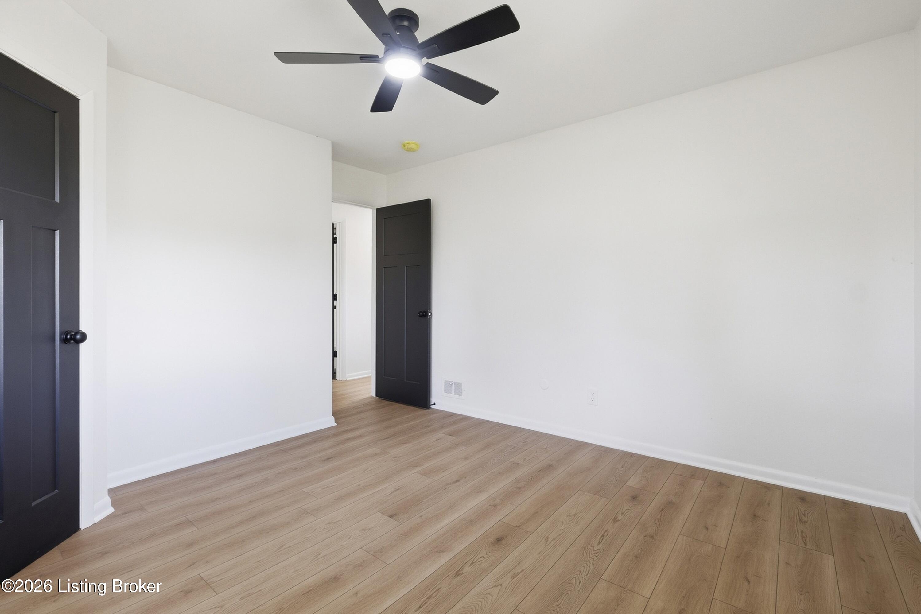 811 Gagel Ave Property Photo 23