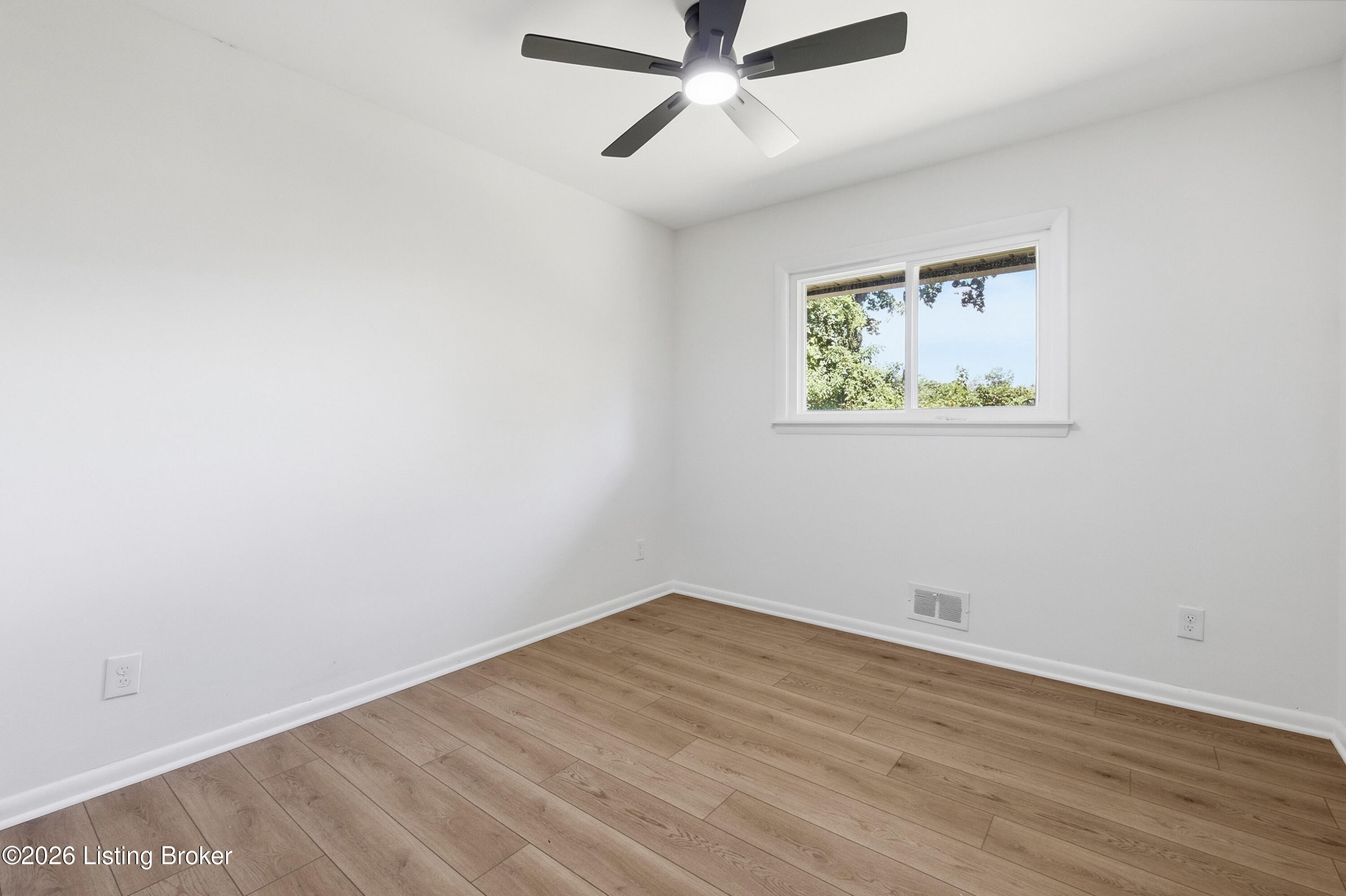 811 Gagel Ave Property Photo 24