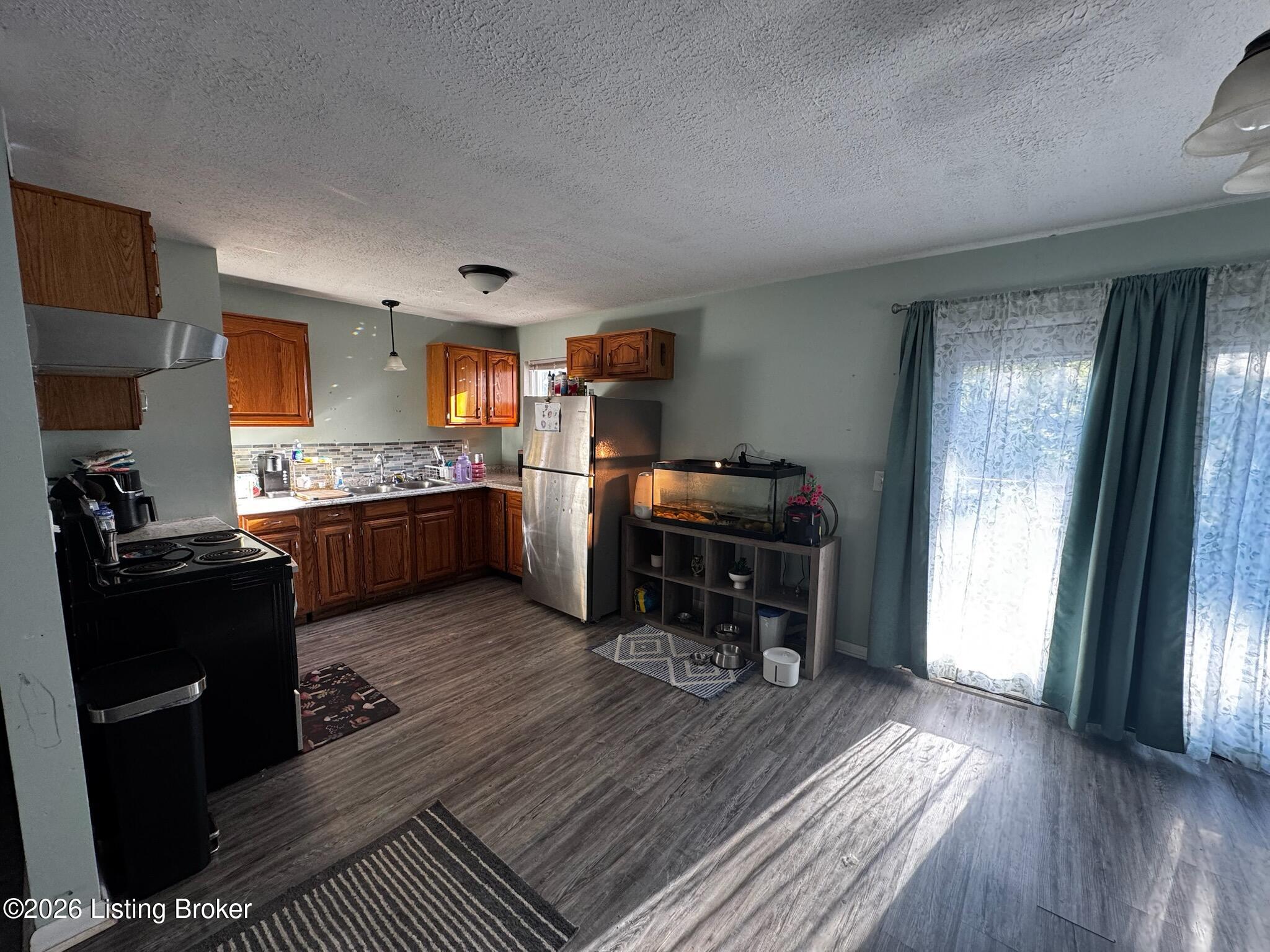 9720 Titan Dr Property Photo 2