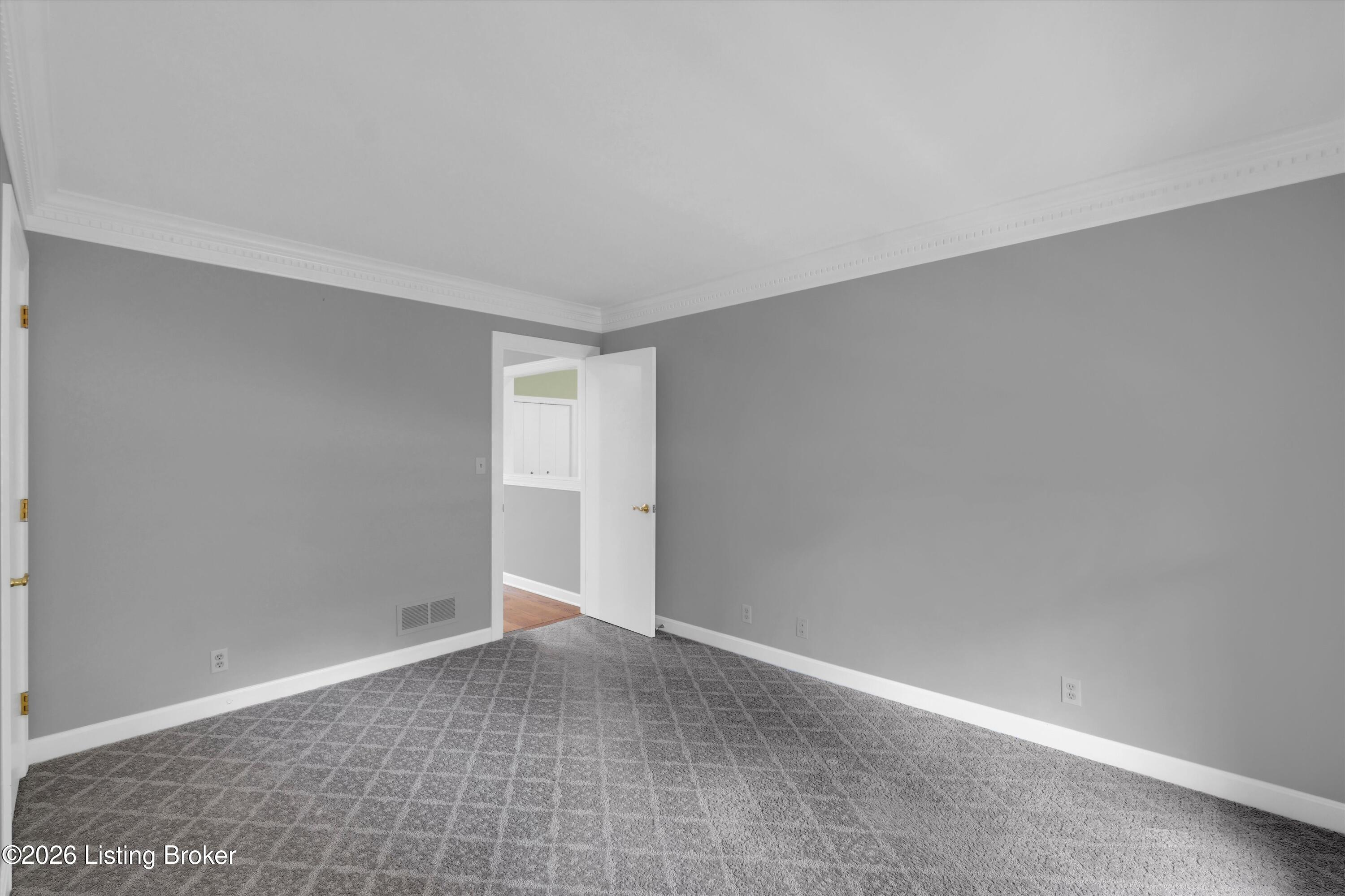 6302 Rockingham Ct Property Photo 18