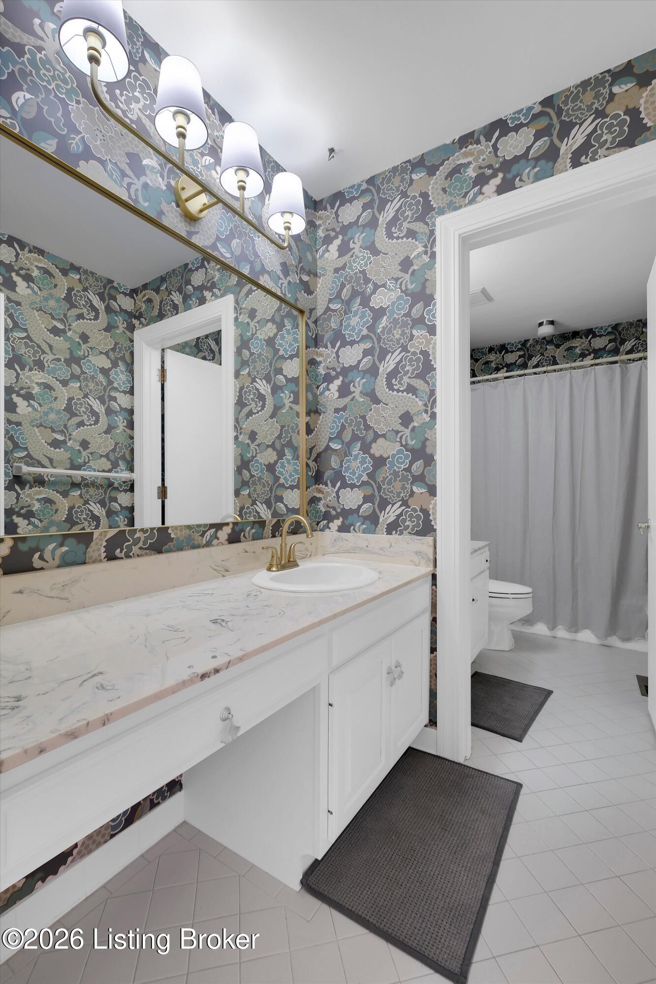 6302 Rockingham Ct Property Photo 30