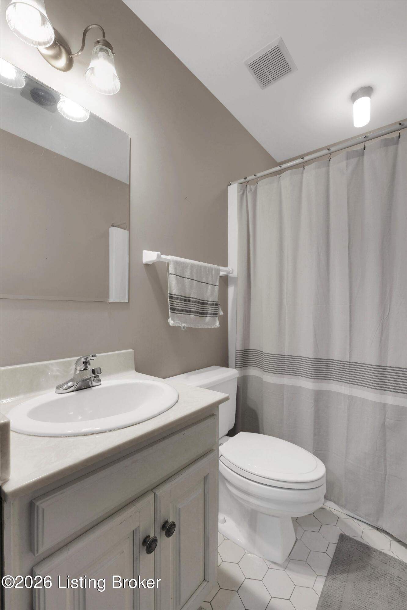 6302 Rockingham Ct Property Photo 36