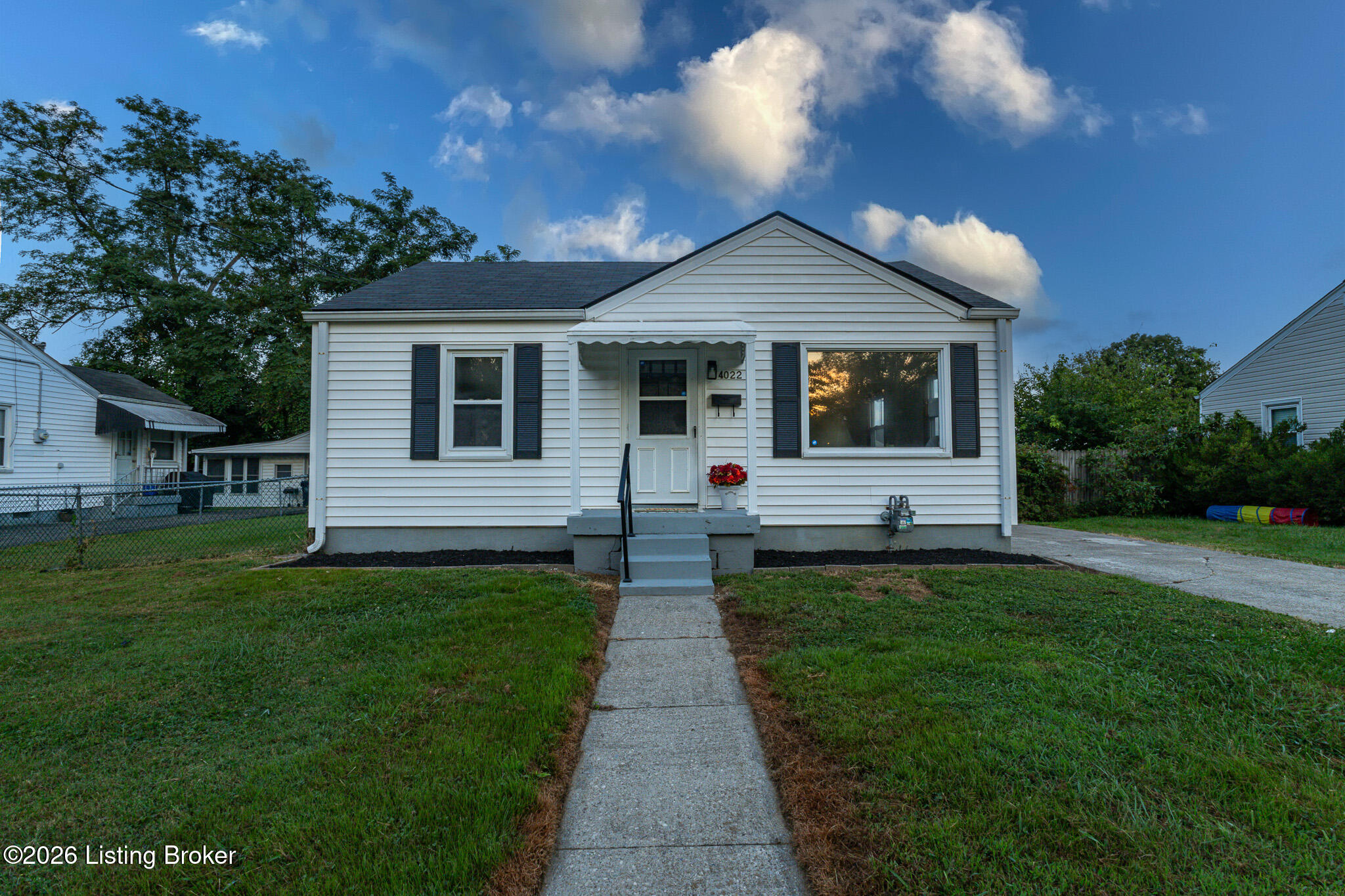 4022 Lisa Ave