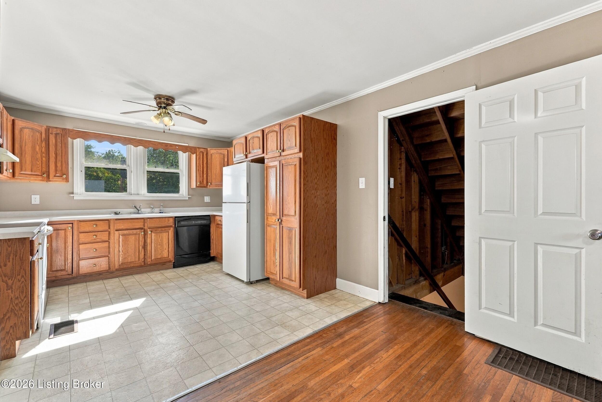 520 Peck Pike Rd Property Photo 16