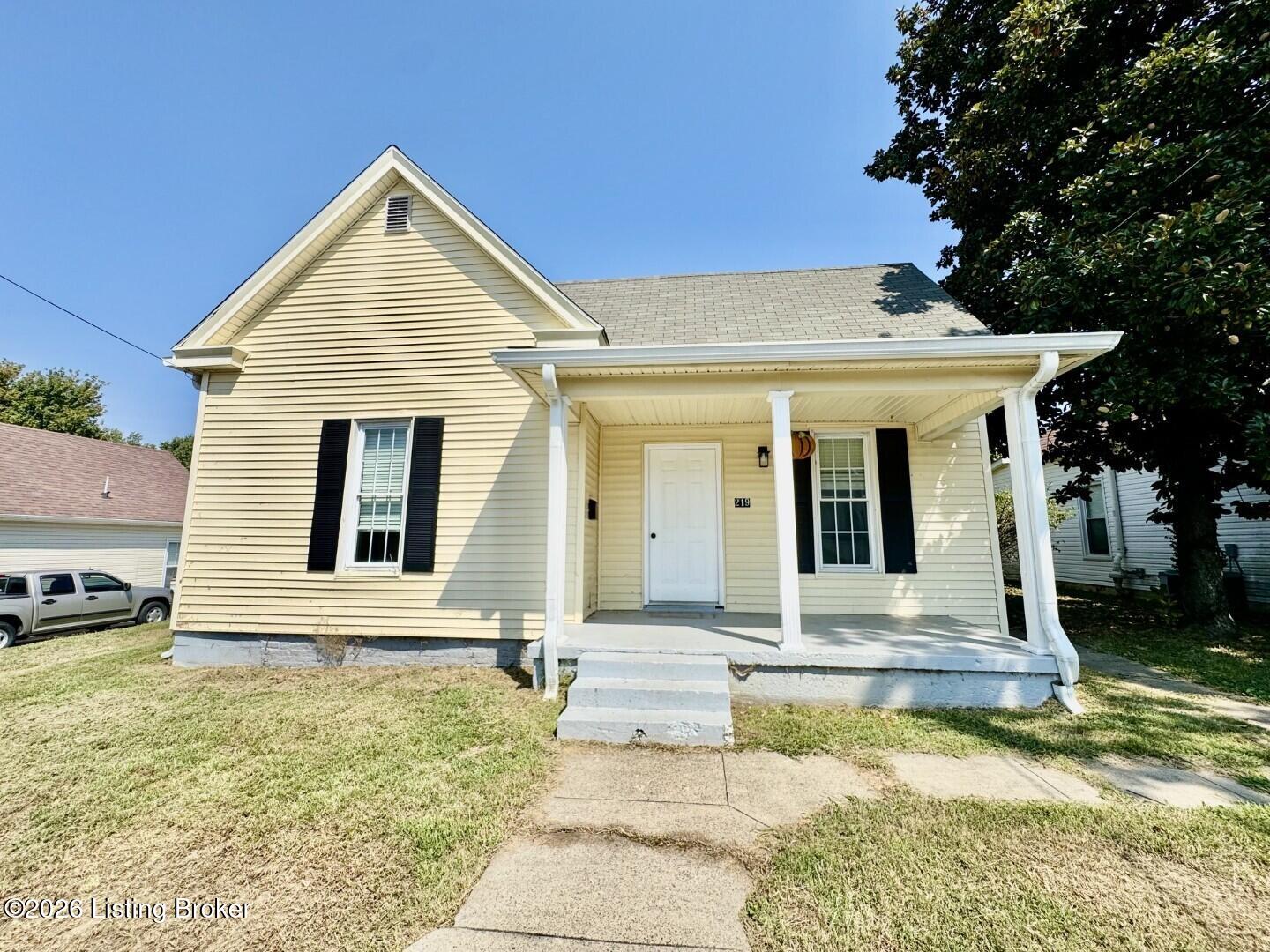 219 E Virginia Ave Property Photo 20